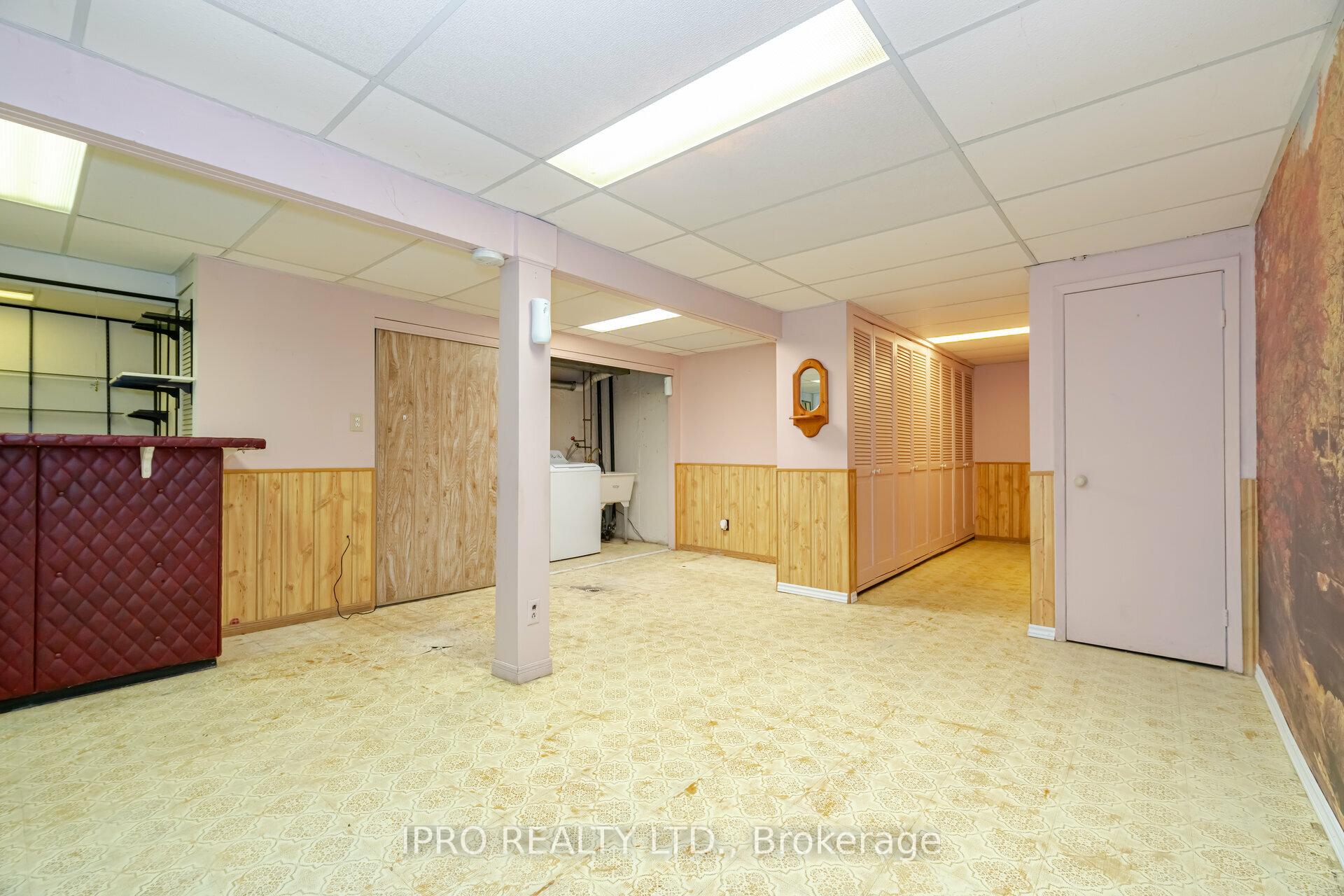 Photo 35 of Unit 53, 318 Laurier Avenue, Milton, Old Milton — HOMEH