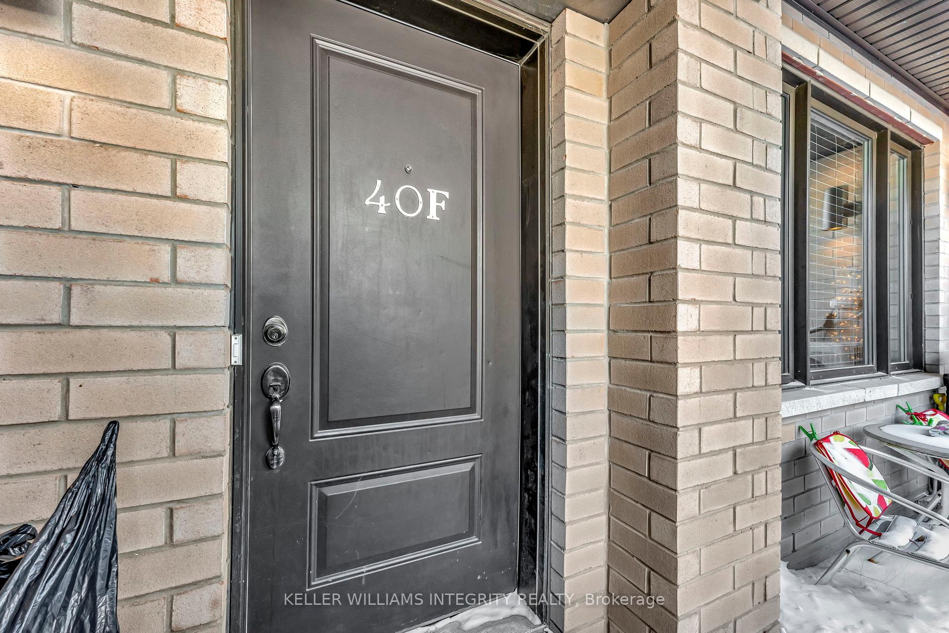 Photo 4 of 40F Jaguar Private, Ottawa, Kanata - Emerald Meadows/Trailwest — HOMEH