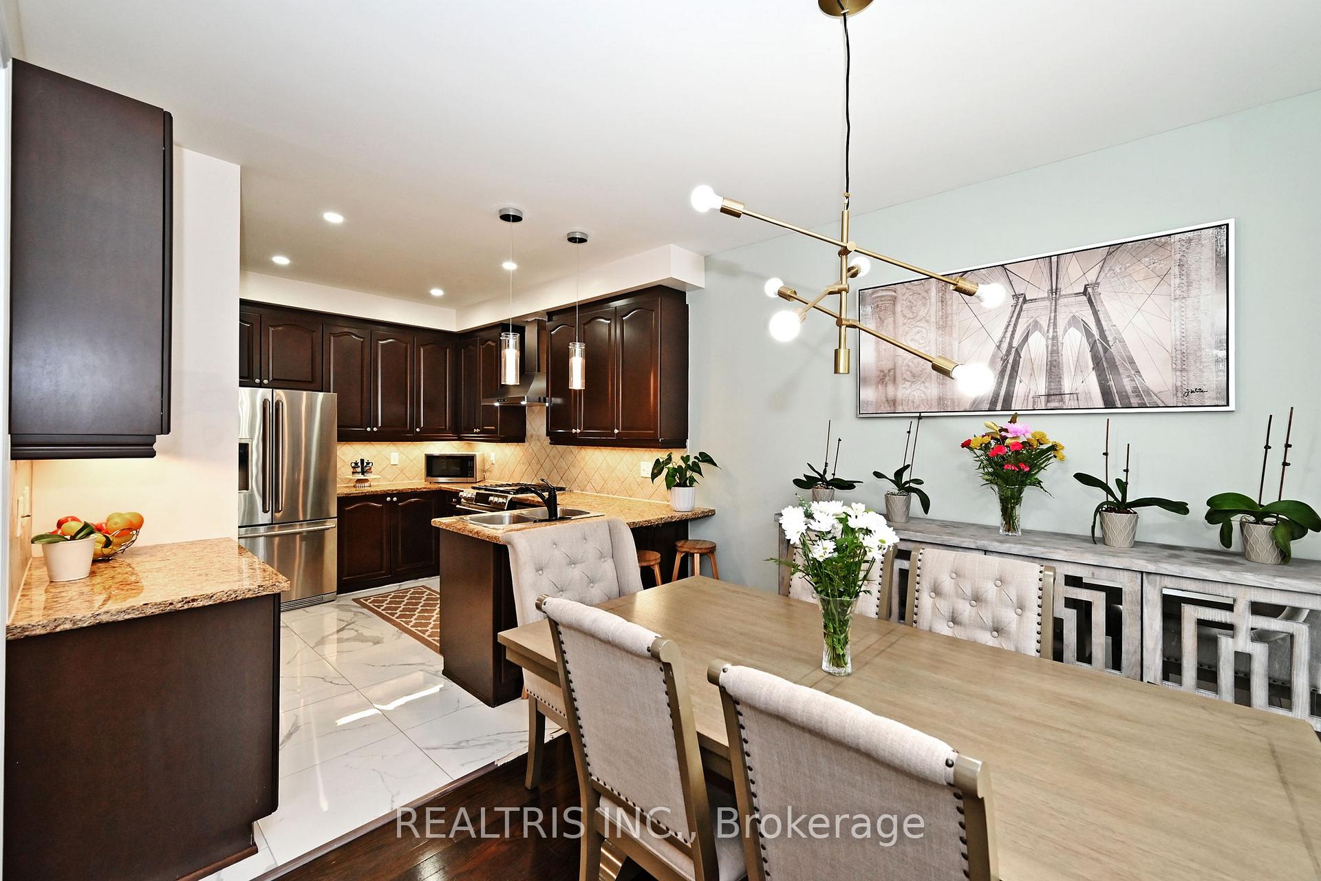 Photo 8 of 10B Hunt Street, Clarington, Bowmanville — HOMEH