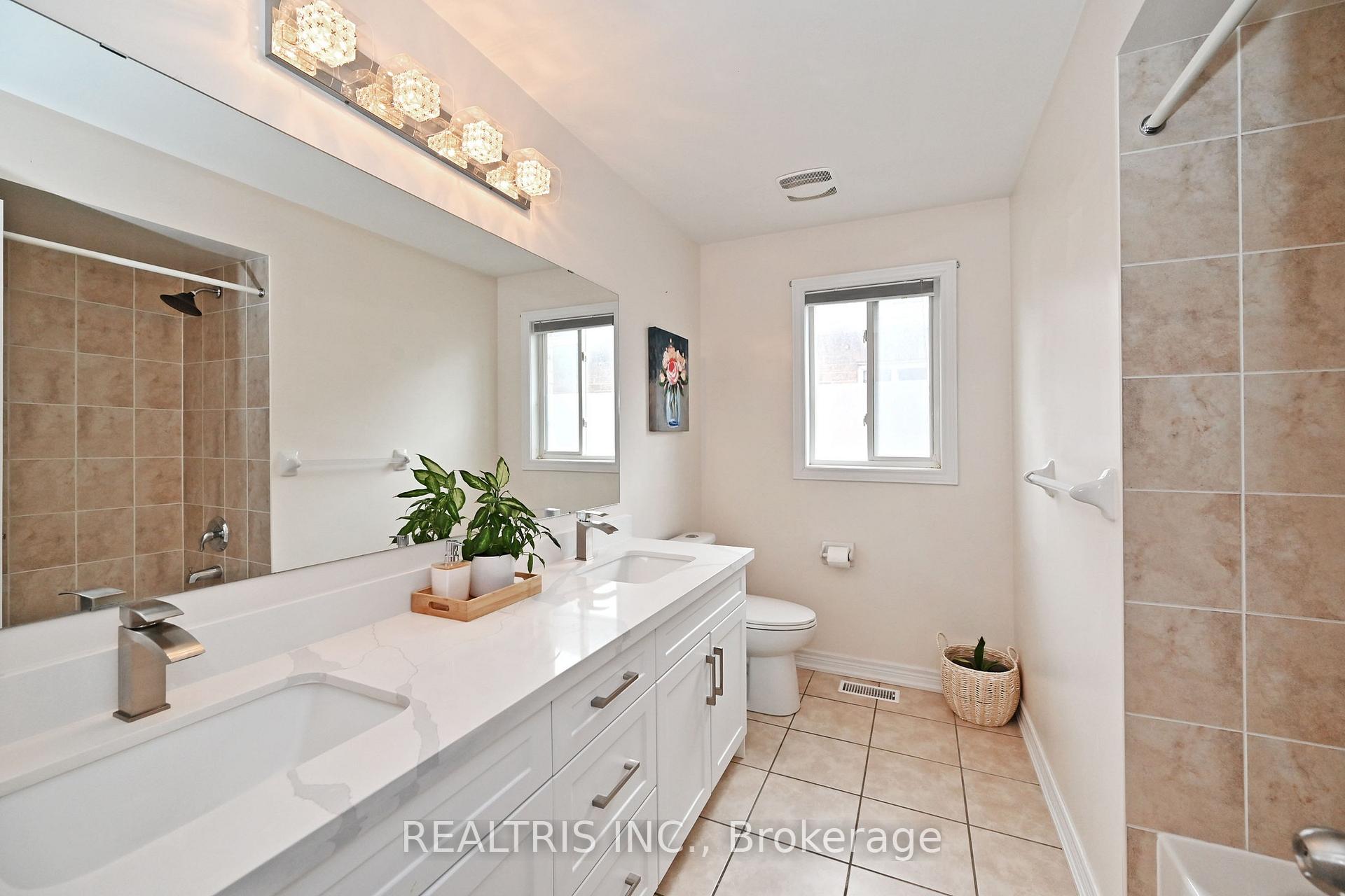 Photo 31 of 10B Hunt Street, Clarington, Bowmanville — HOMEH
