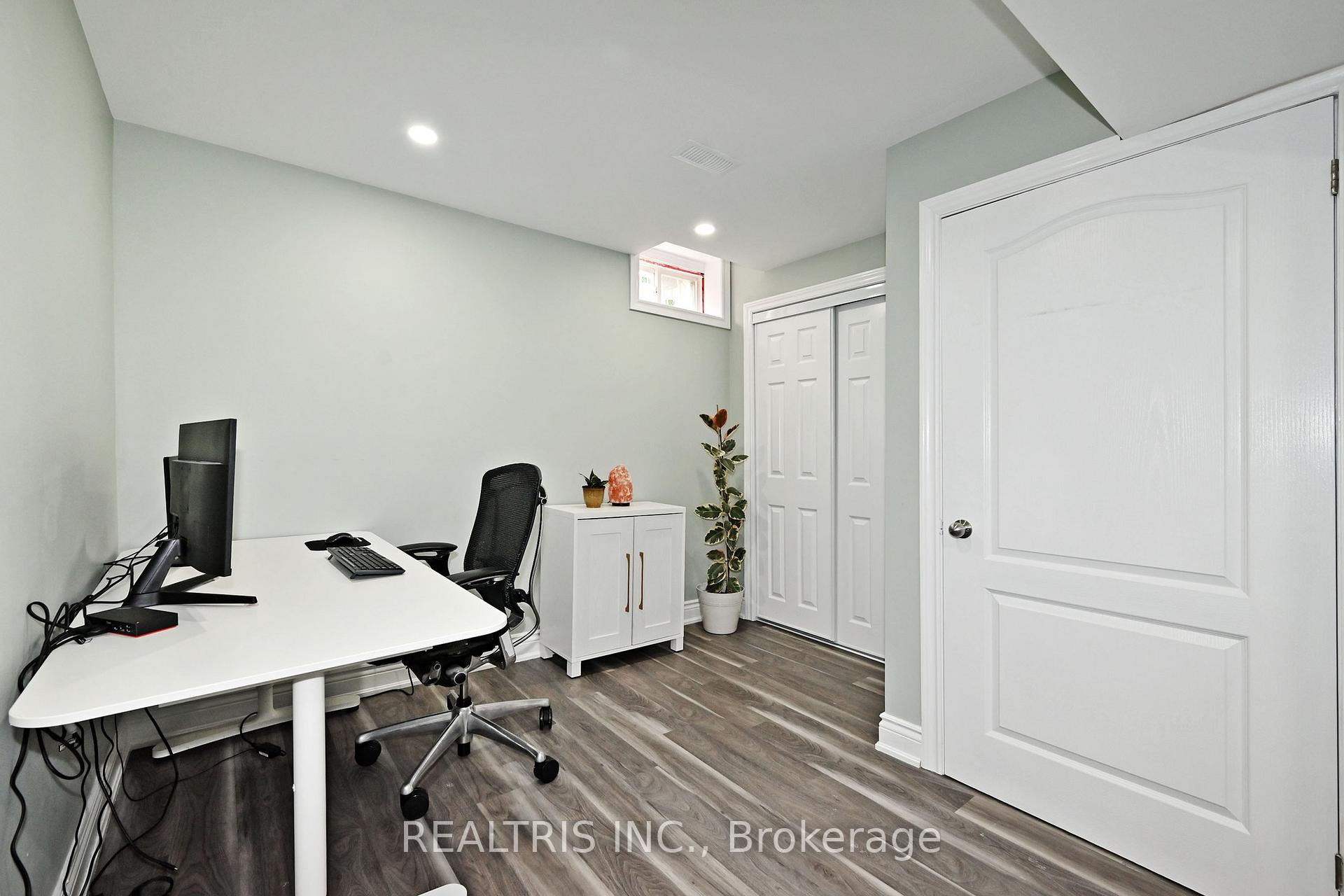 Photo 37 of 10B Hunt Street, Clarington, Bowmanville — HOMEH