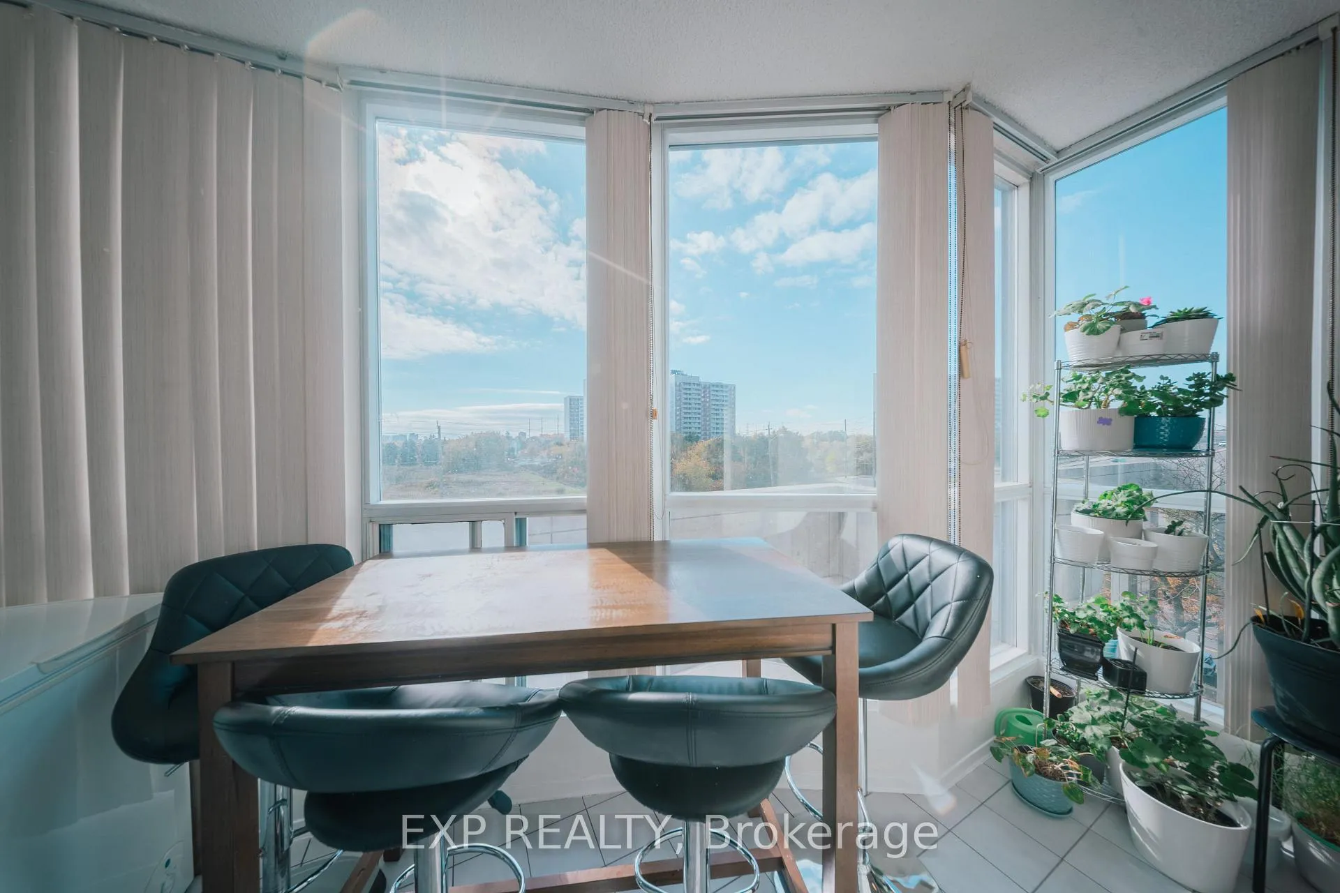 Photo 13 of Unit 310, 2550 Lawrence Avenue E, Scarborough, Dorset Park — HOMEH