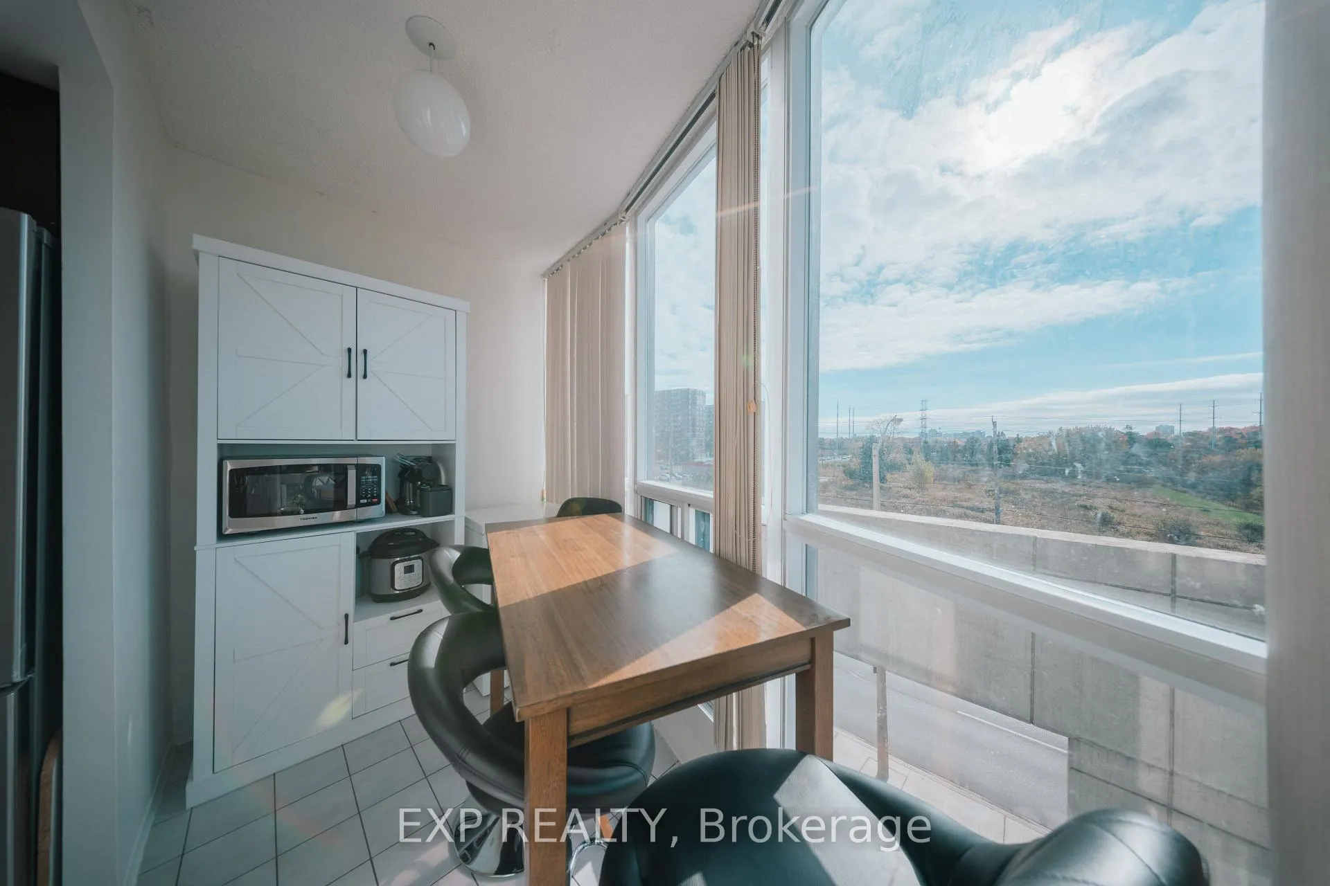 Photo 14 of Unit 310, 2550 Lawrence Avenue E, Scarborough, Dorset Park — HOMEH