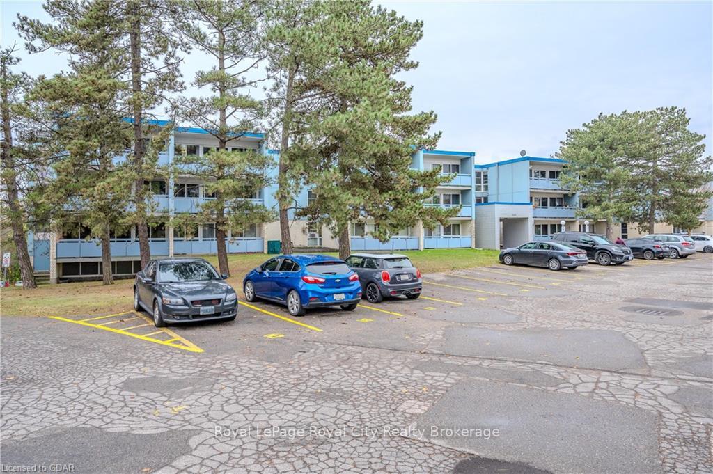 Photo 1 of Unit 312, 105 Conroy Crescent, Guelph, Dovercliffe Park/Old University — HOMEH