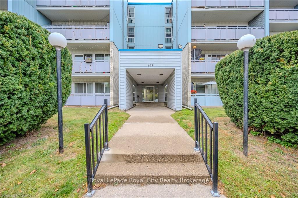Photo 3 of Unit 312, 105 Conroy Crescent, Guelph, Dovercliffe Park/Old University — HOMEH