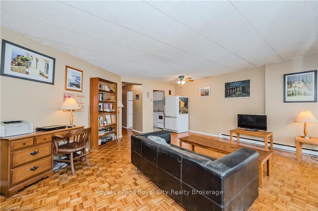 Photo 8 of Unit 312, 105 Conroy Crescent, Guelph, Dovercliffe Park/Old University — HOMEH
