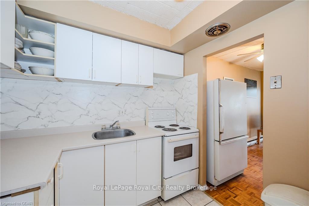Photo 10 of Unit 312, 105 Conroy Crescent, Guelph, Dovercliffe Park/Old University — HOMEH