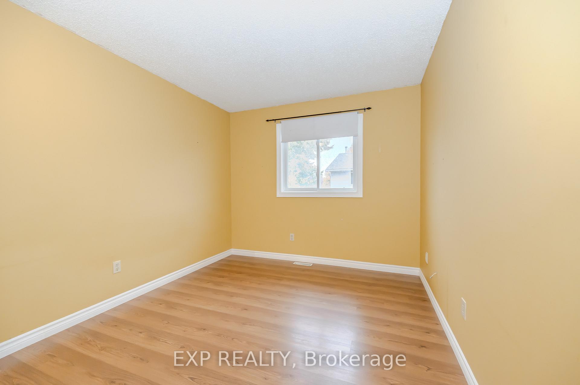 Photo 21 of Unit 2, 125 Sekura Crescent, Cambridge — HOMEH