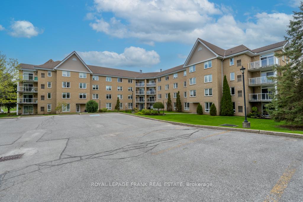 Photo 32 of Unit 405, 51 Rivermill Boulevard, Kawartha Lakes, Lindsay — HOMEH