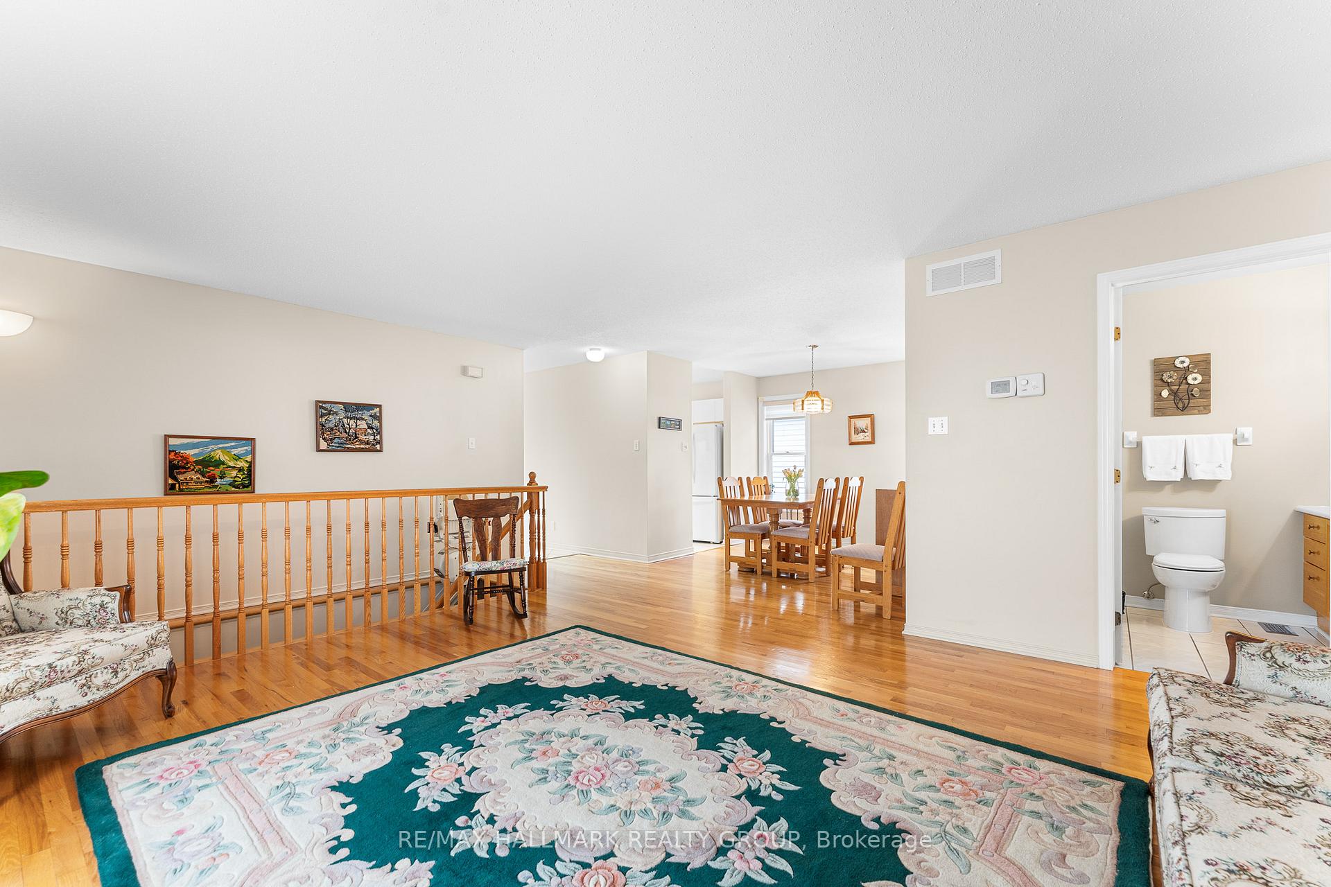 Photo 18 of 1207 Whiterock Street, Ottawa, Carson Grove — HOMEH