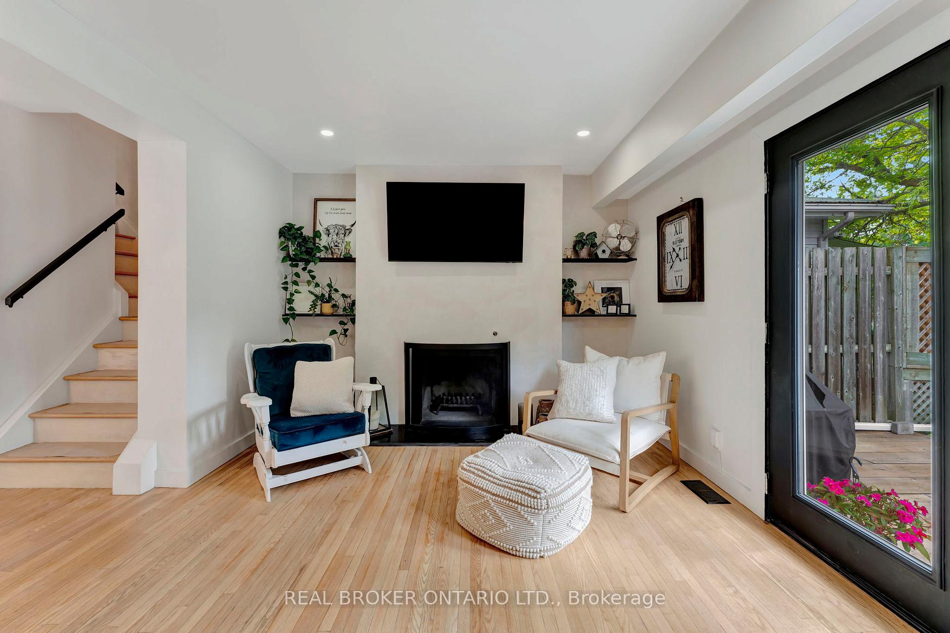 Photo 22 of Unit B, 6 Ashburn Drive, Ottawa, Borden Farm/Stewart Farm/Carleton Heights/Parkwood Hills — HOMEH