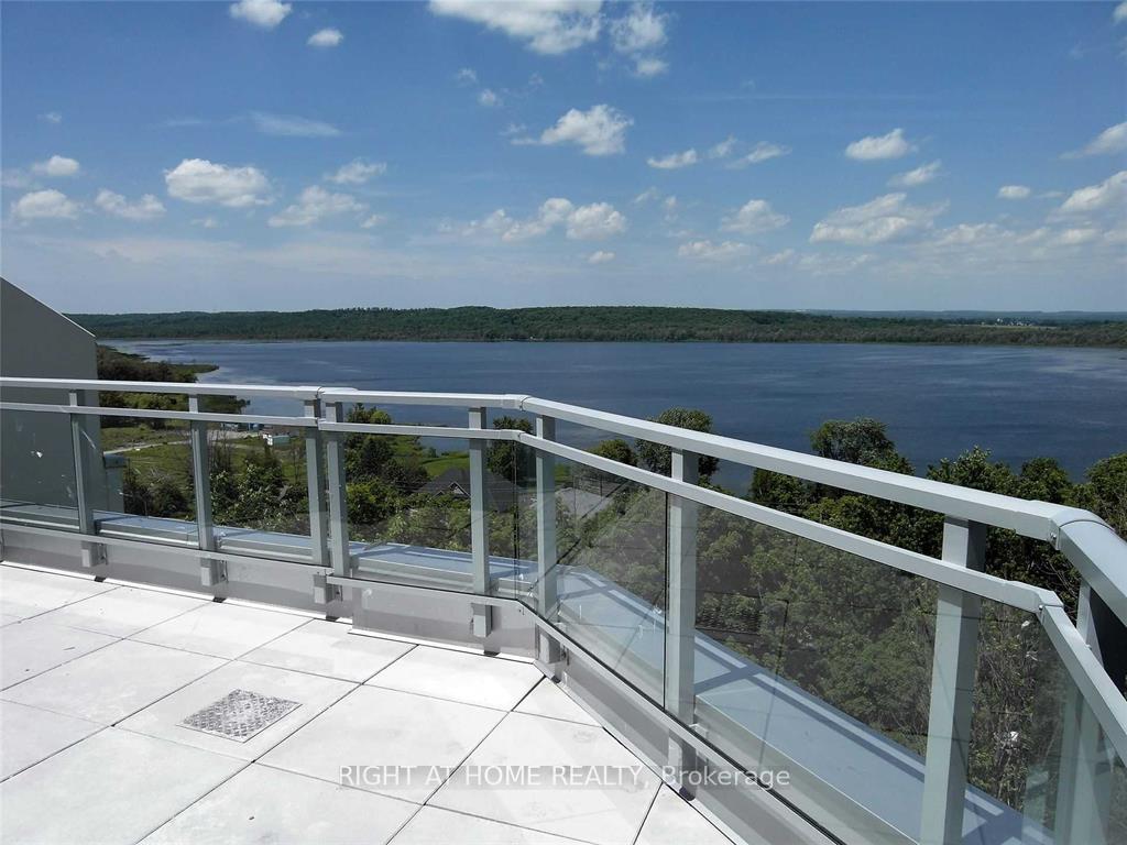 Photo 2 of Unit 1006, 58 Lakeside Terrace, Barrie, Little Lake — HOMEH