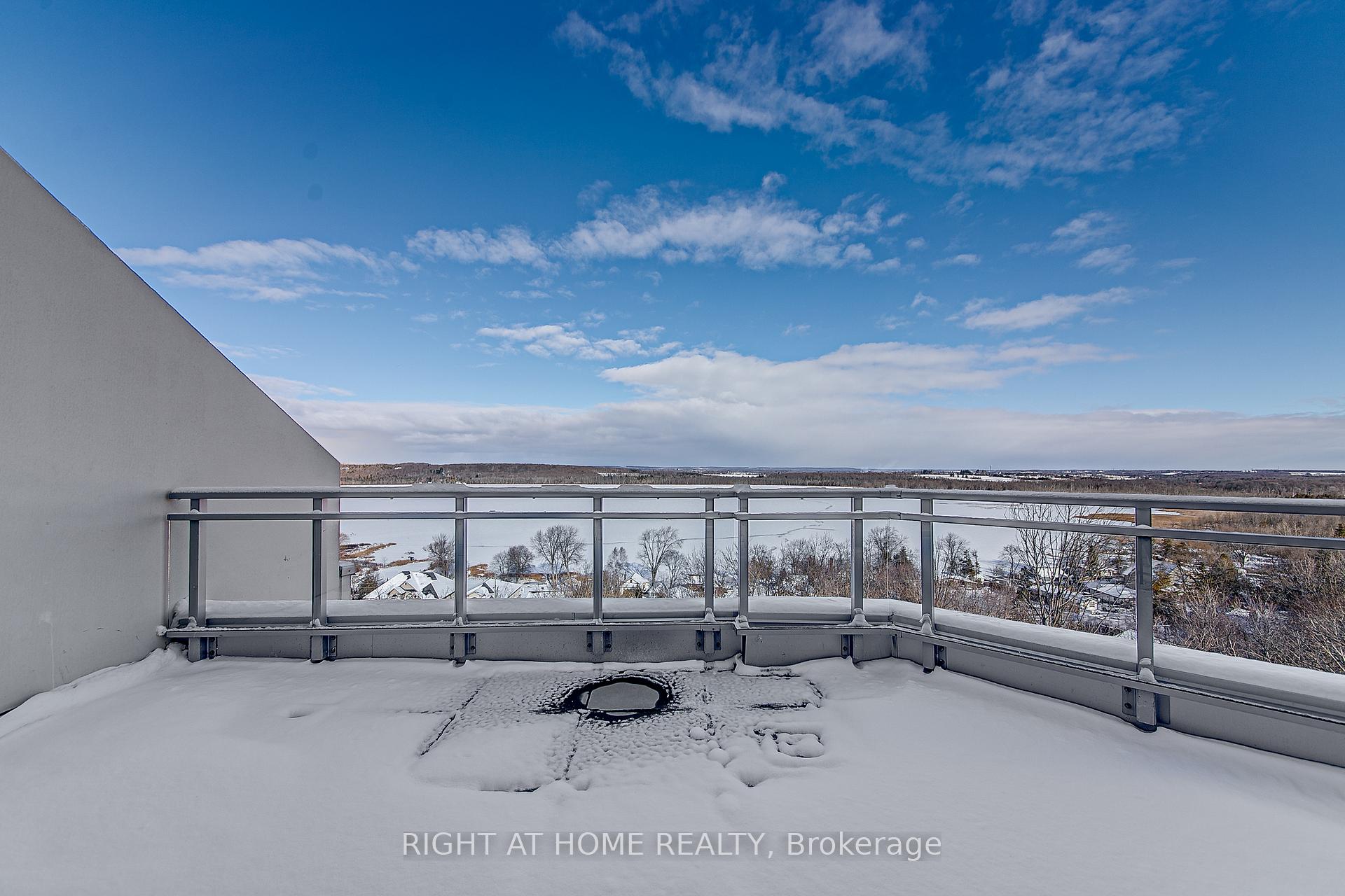 Photo 19 of Unit 1006, 58 Lakeside Terrace, Barrie, Little Lake — HOMEH