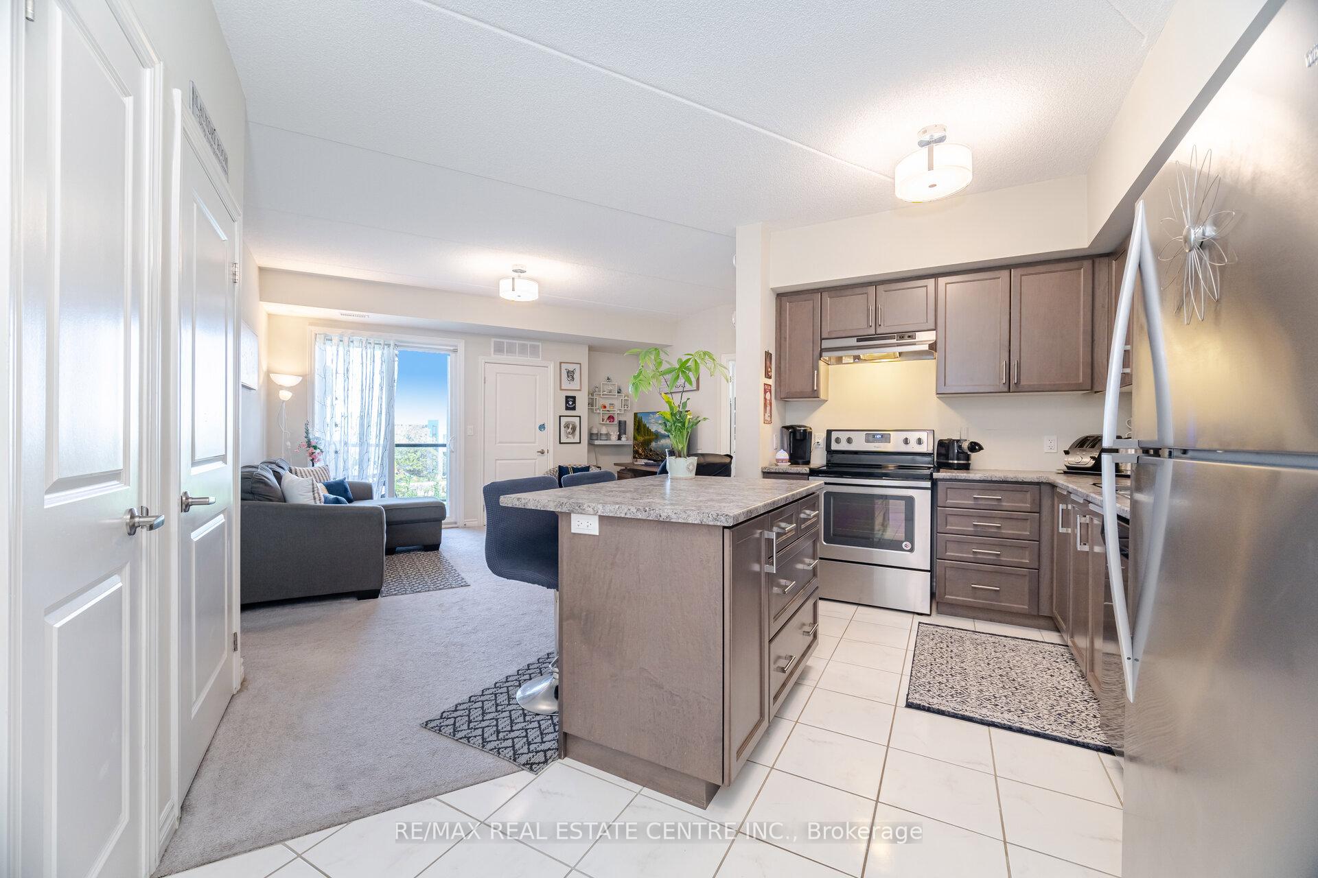 Photo 9 of Unit 318, 630 Sauve Street, Milton, Beaty — HOMEH