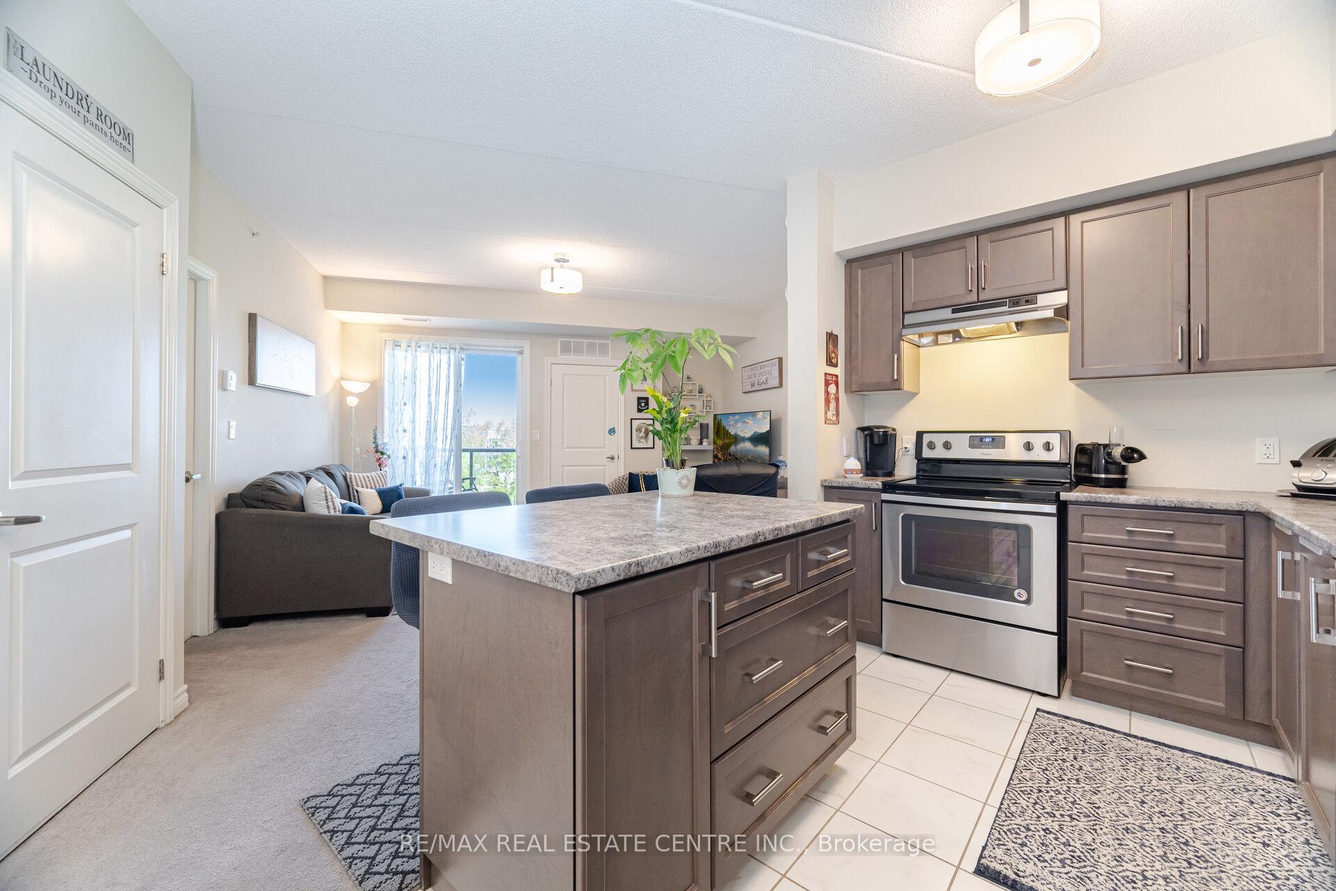 Photo 14 of Unit 318, 630 Sauve Street, Milton, Beaty — HOMEH