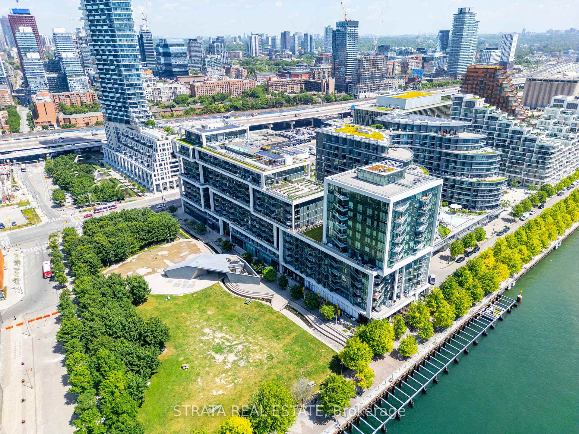 Photo 2 of Unit 415, 55 Merchants' Wharf, Toronto, Waterfront Communities — HOMEH