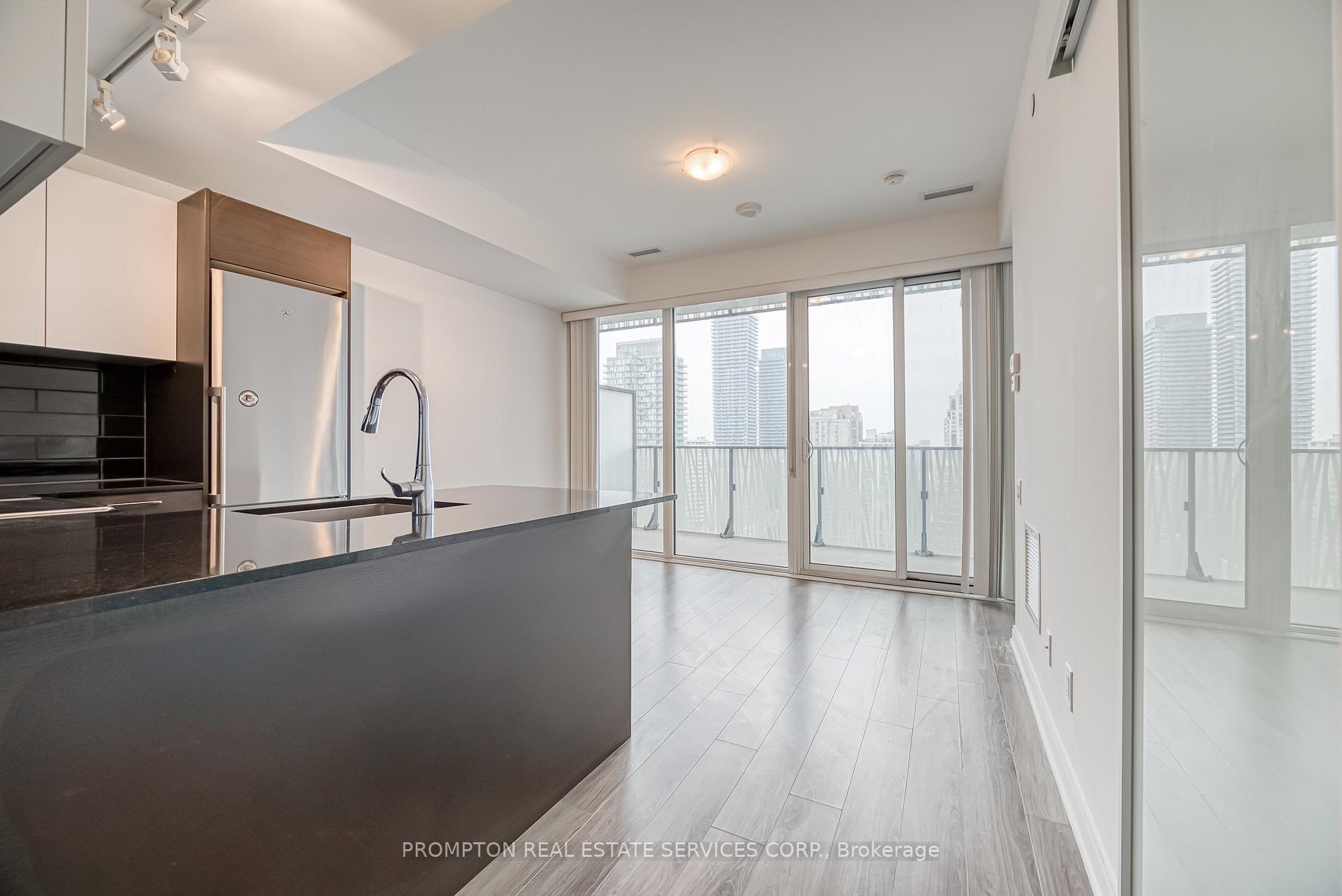 Photo 4 of Unit 2105, 42 Charles Street E, Toronto, Church-Yonge Corridor — HOMEH