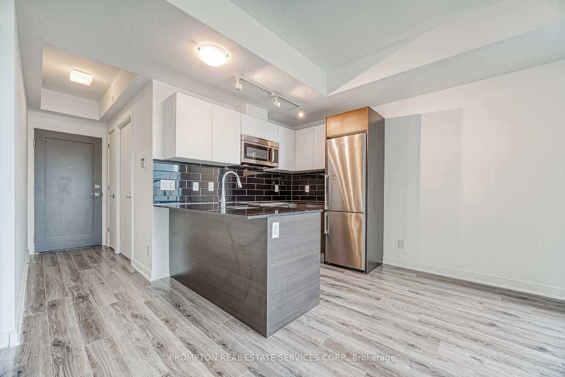 Photo 6 of Unit 2105, 42 Charles Street E, Toronto, Church-Yonge Corridor — HOMEH