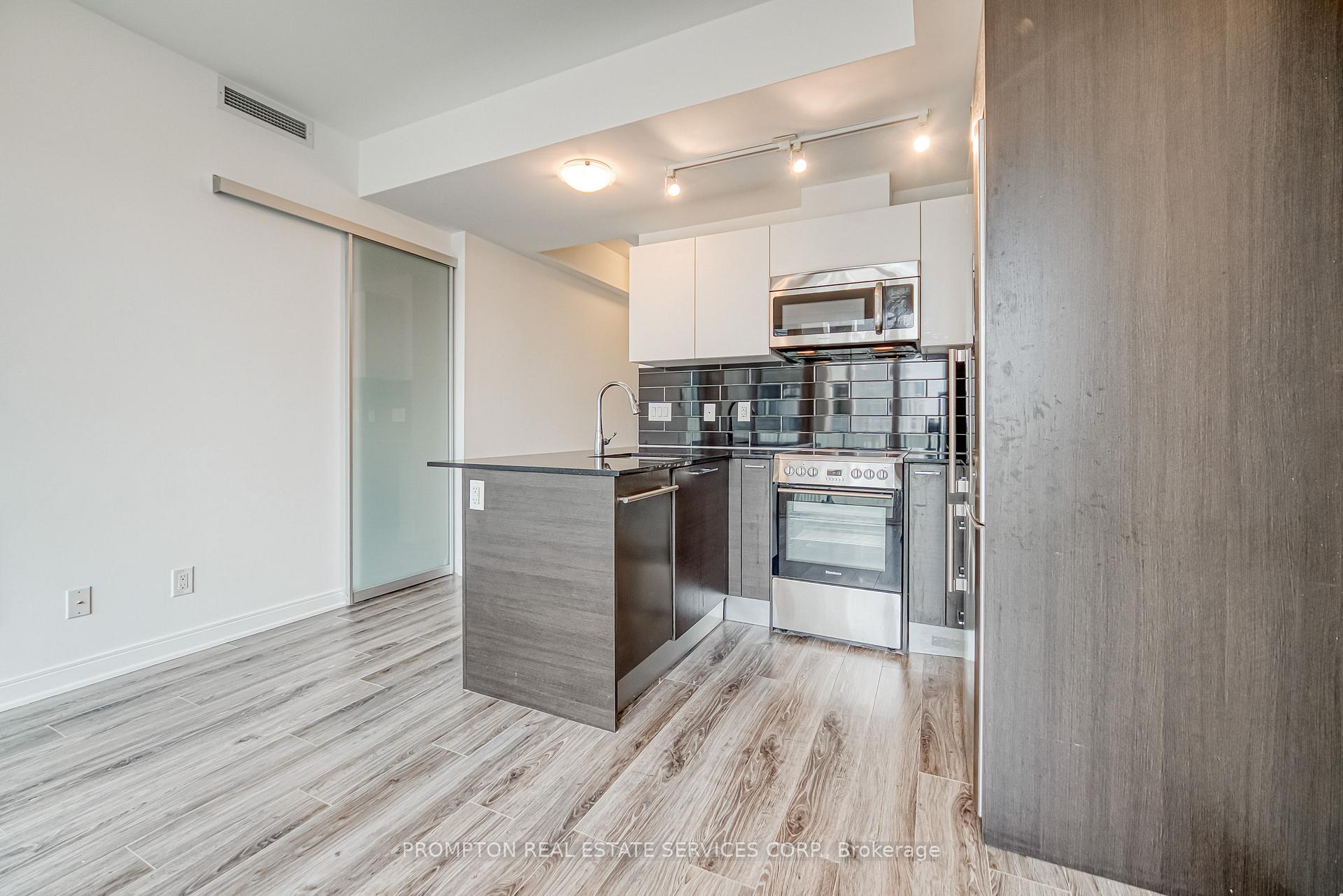 Photo 11 of Unit 2105, 42 Charles Street E, Toronto, Church-Yonge Corridor — HOMEH