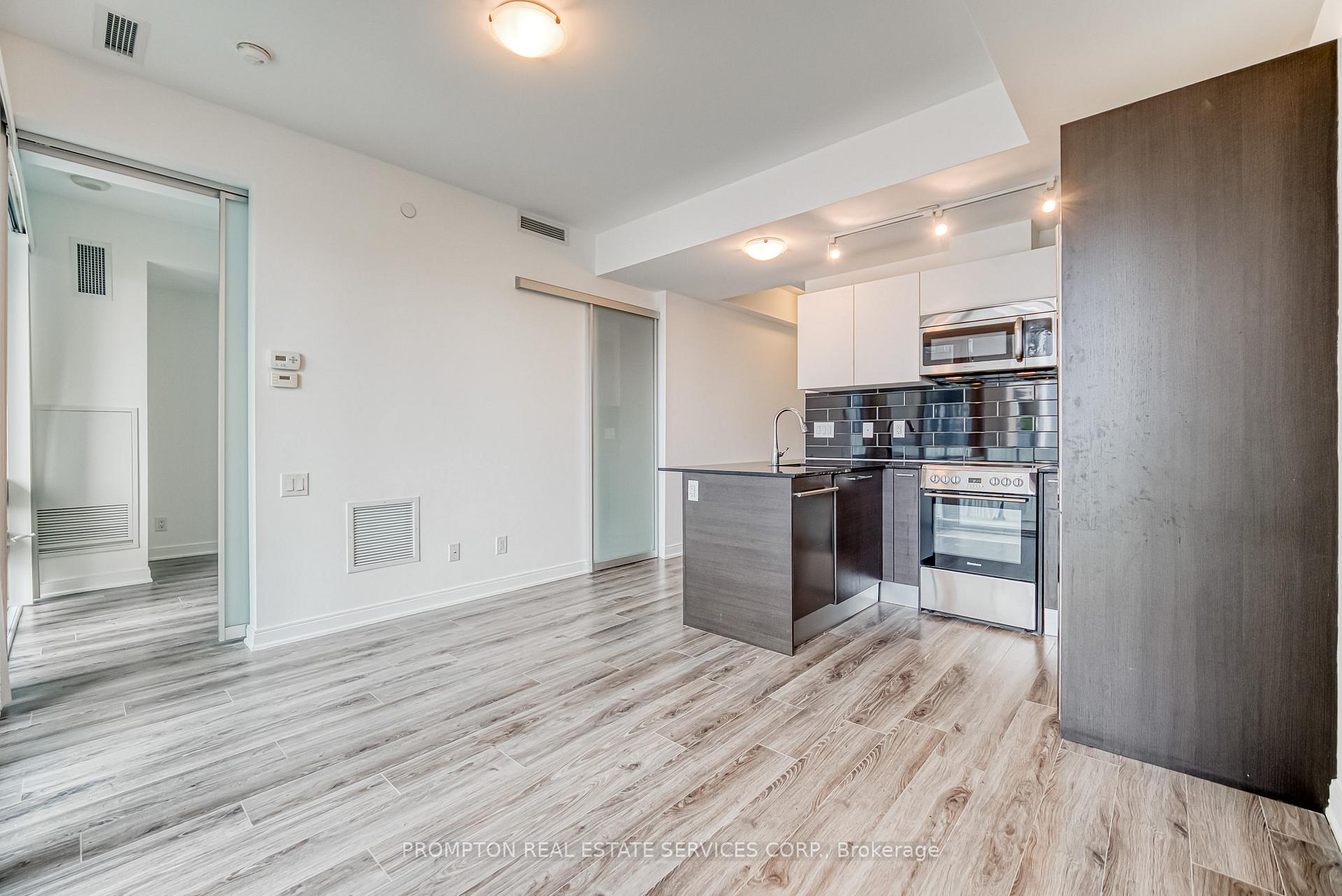 Photo 12 of Unit 2105, 42 Charles Street E, Toronto, Church-Yonge Corridor — HOMEH