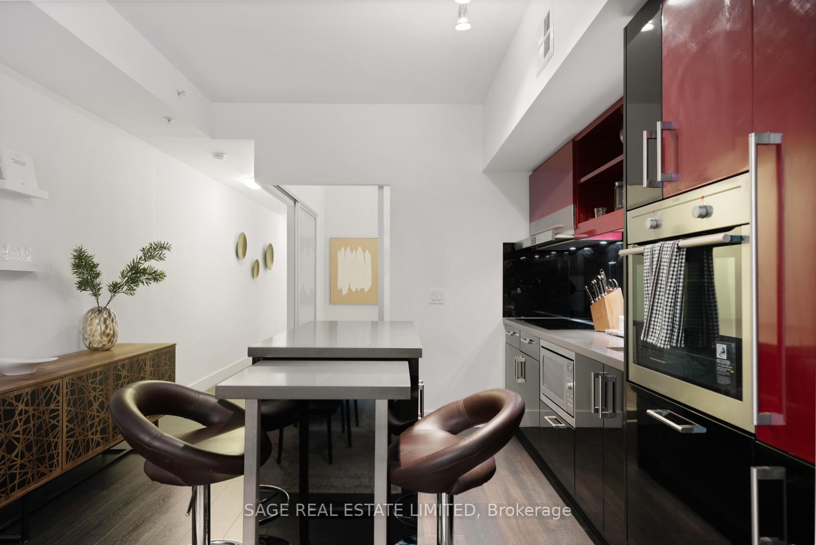 Photo 6 of Unit 801, 39 Sherbourne Street, Toronto, Moss Park — HOMEH