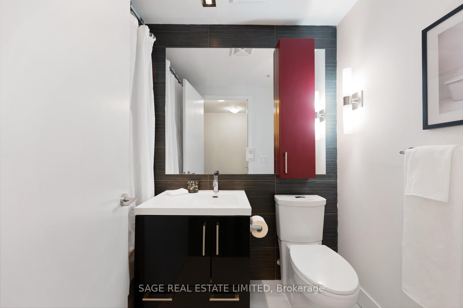 Photo 15 of Unit 801, 39 Sherbourne Street, Toronto, Moss Park — HOMEH