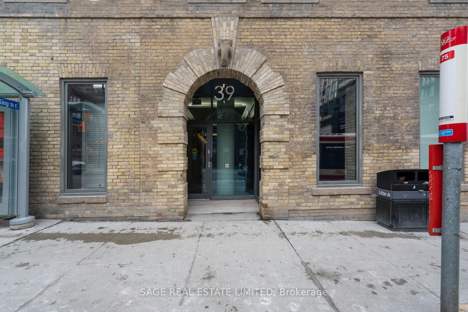 Photo 19 of Unit 801, 39 Sherbourne Street, Toronto, Moss Park — HOMEH