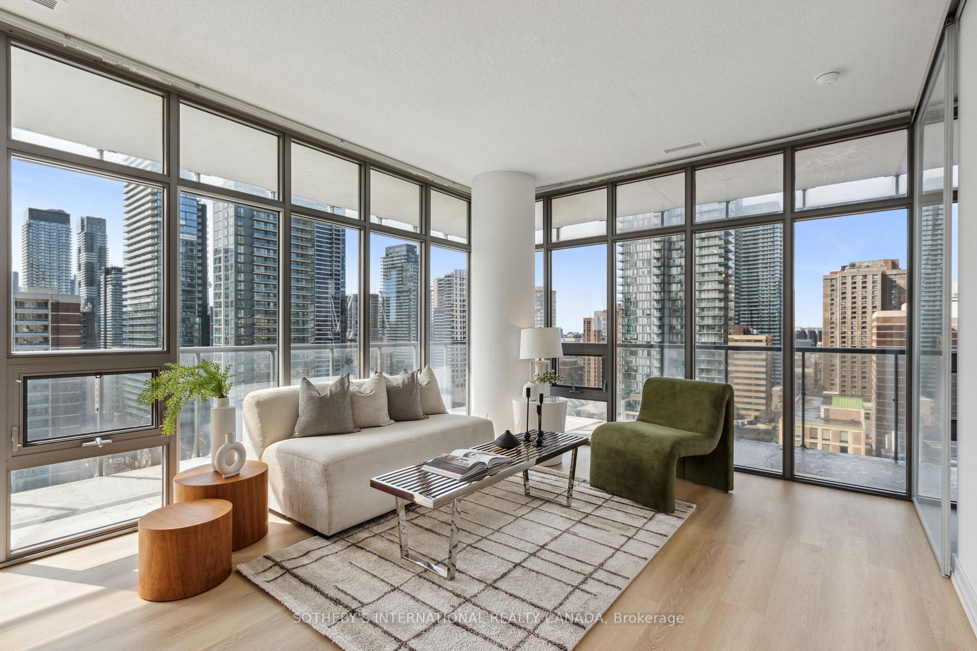 Photo 6 of Unit 1605, 33 Charles Street E, Toronto, Church-Yonge Corridor — HOMEH