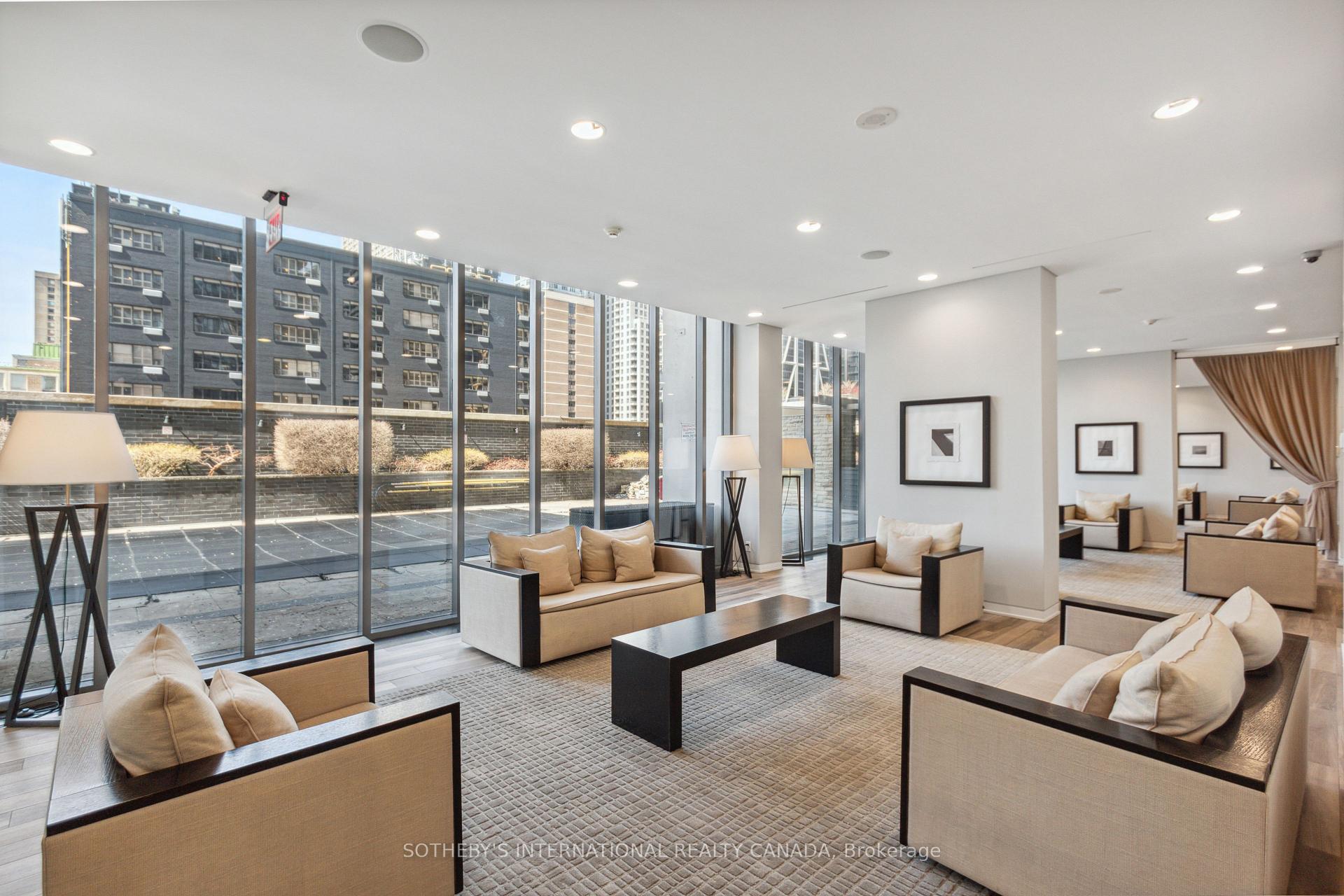 Photo 12 of Unit 1605, 33 Charles Street E, Toronto, Church-Yonge Corridor — HOMEH