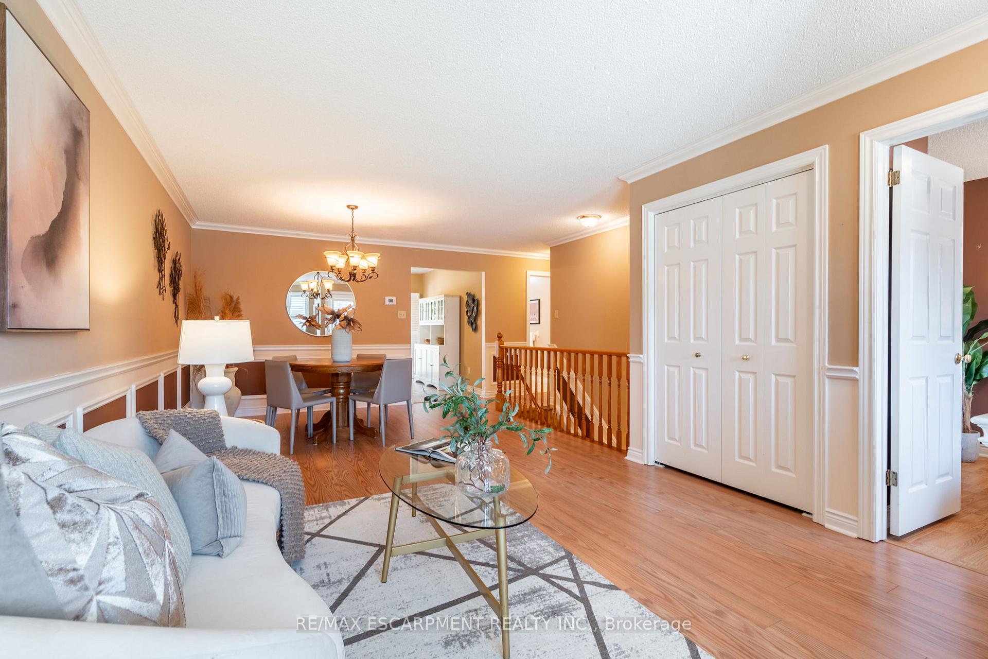 Photo 9 of Unit 35, 10 Wentworth Drive, Grimsby, Grimsby East — HOMEH