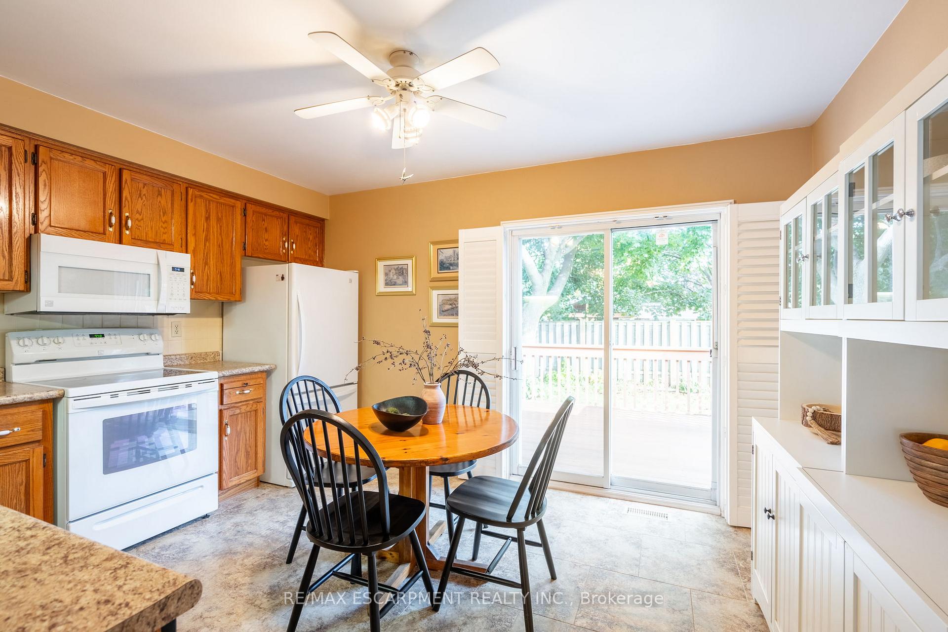 Photo 13 of Unit 35, 10 Wentworth Drive, Grimsby, Grimsby East — HOMEH