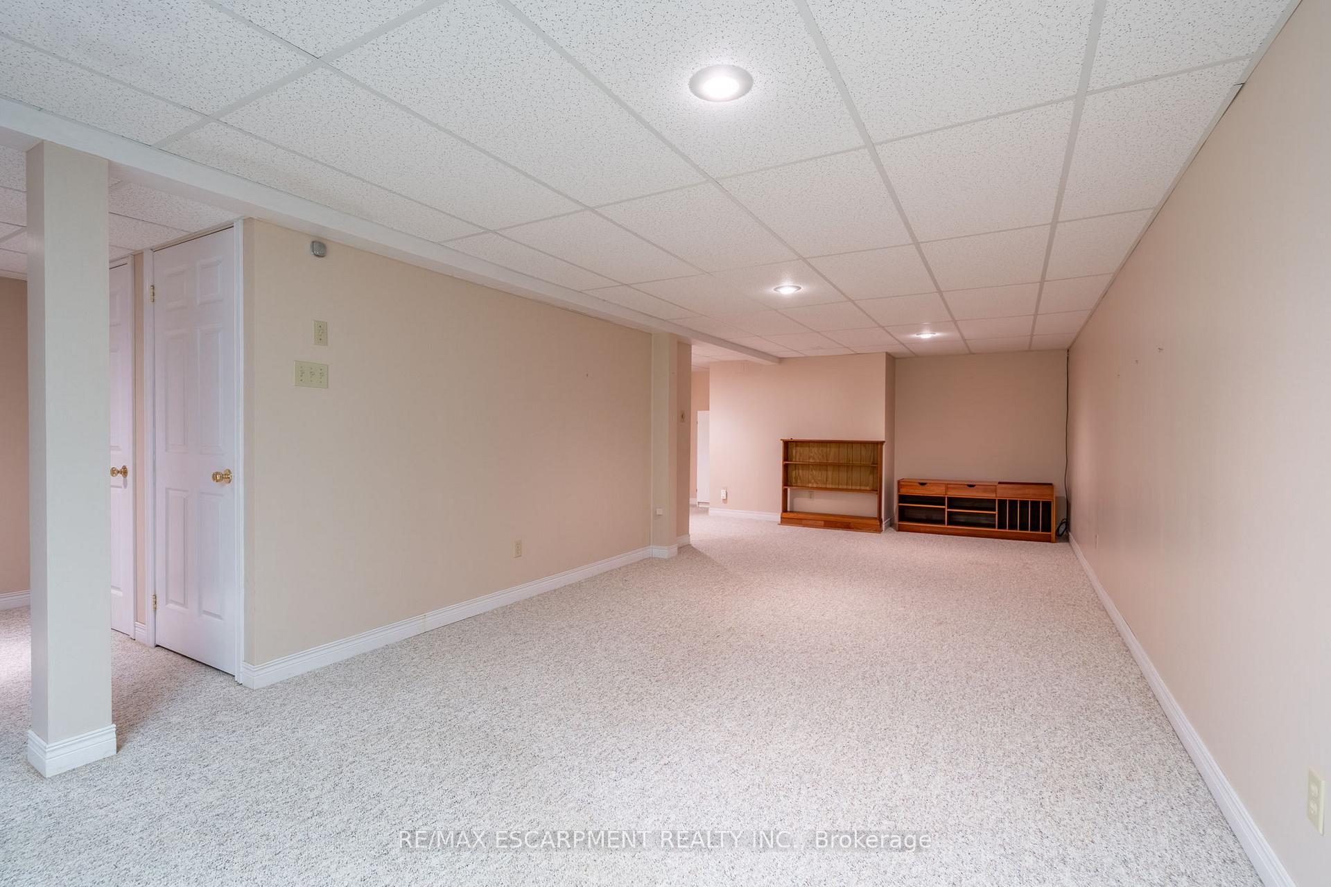 Photo 26 of Unit 35, 10 Wentworth Drive, Grimsby, Grimsby East — HOMEH