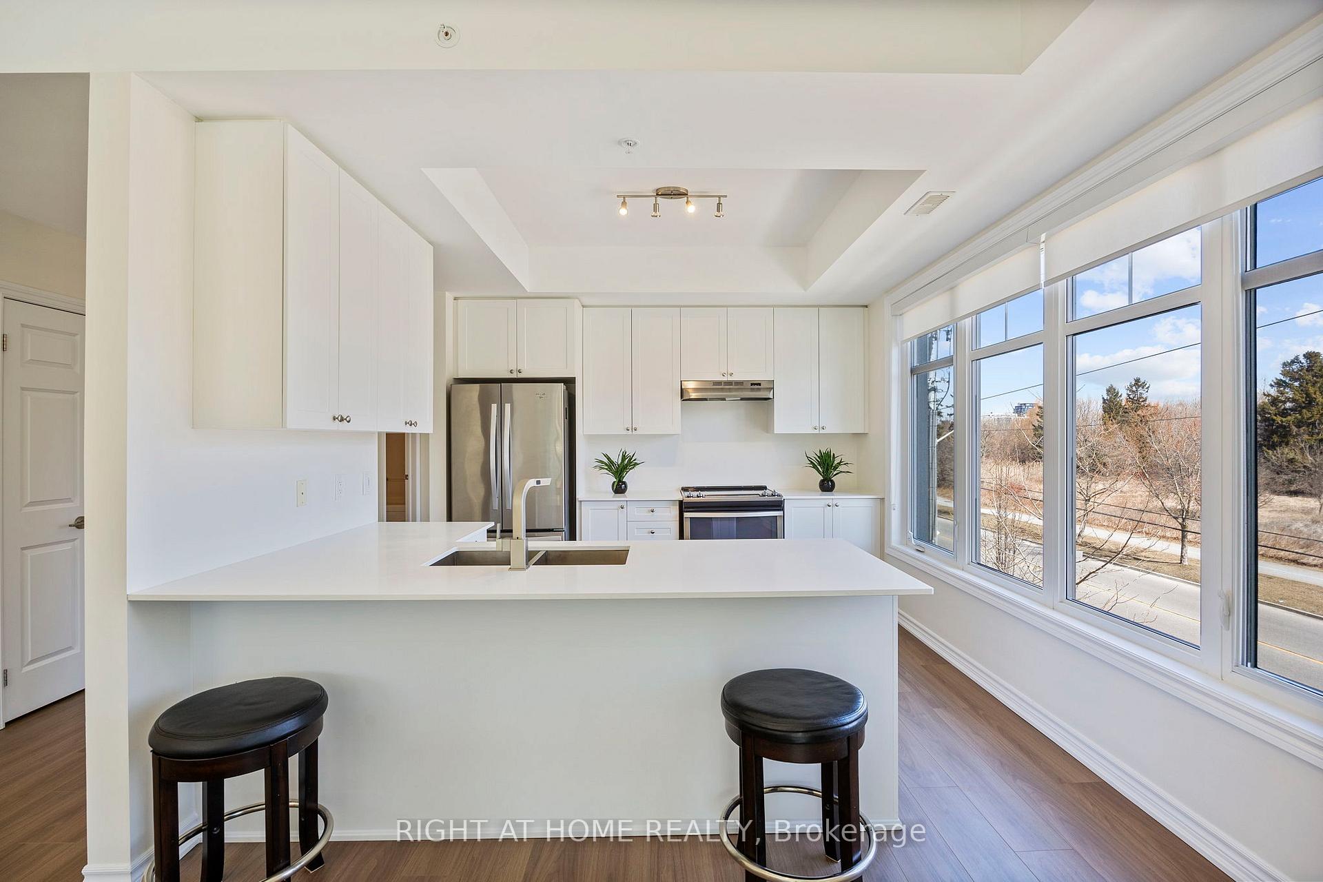 Photo 4 of Unit 211, 680 Gordon Street, Whitby, Port Whitby — HOMEH