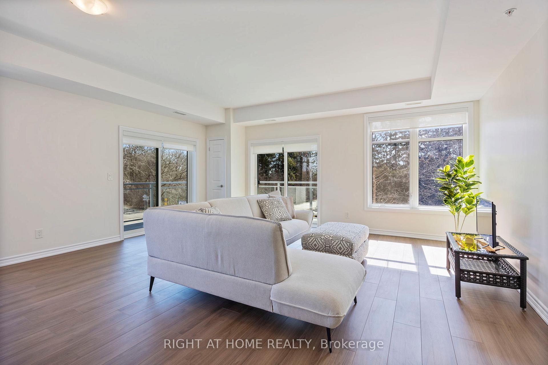 Photo 8 of Unit 211, 680 Gordon Street, Whitby, Port Whitby — HOMEH