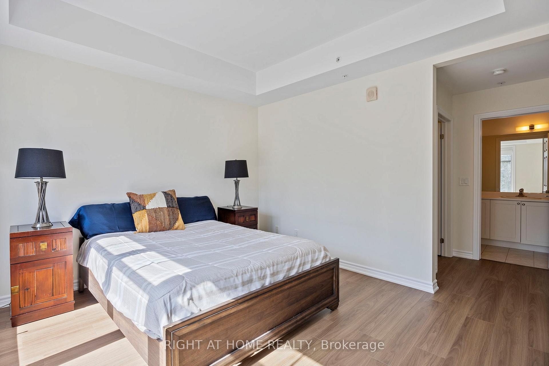 Photo 16 of Unit 211, 680 Gordon Street, Whitby, Port Whitby — HOMEH