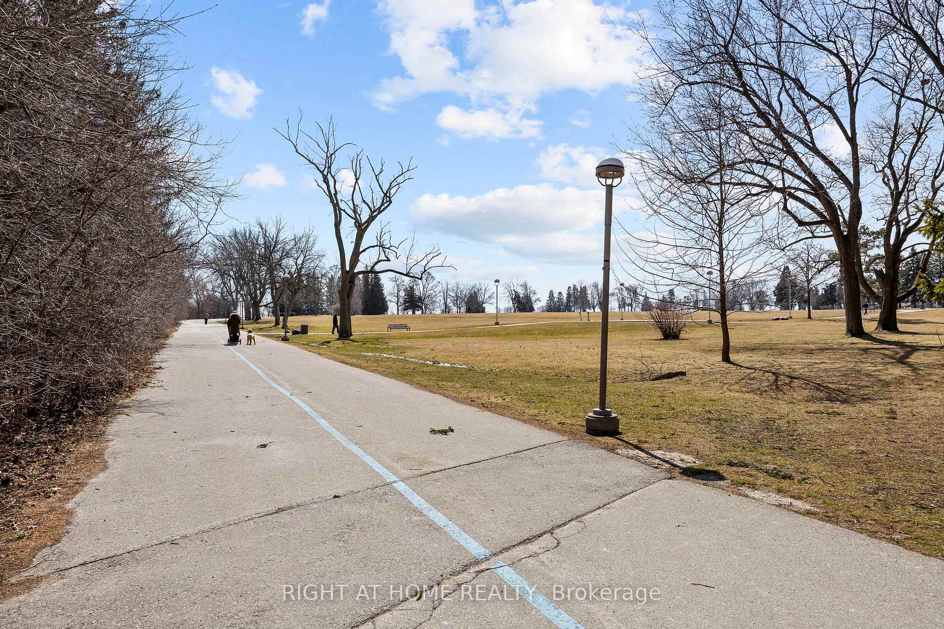 Photo 40 of Unit 211, 680 Gordon Street, Whitby, Port Whitby — HOMEH