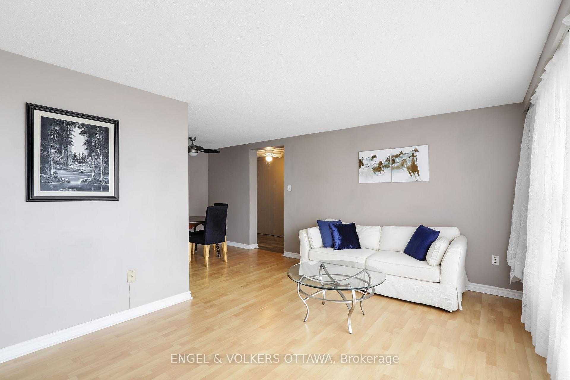Photo 6 of Unit 814, 3100 Carling Avenue, Ottawa, Bayshore — HOMEH