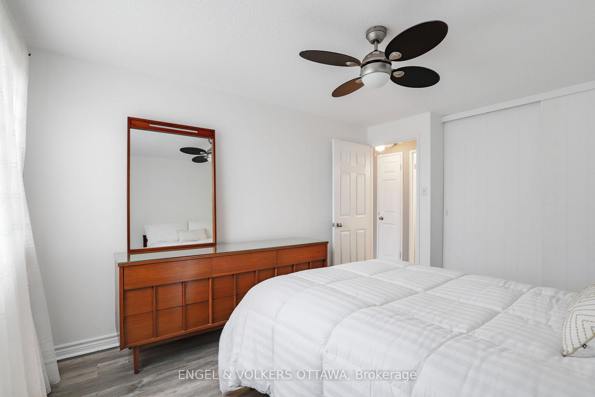 Photo 15 of Unit 814, 3100 Carling Avenue, Ottawa, Bayshore — HOMEH