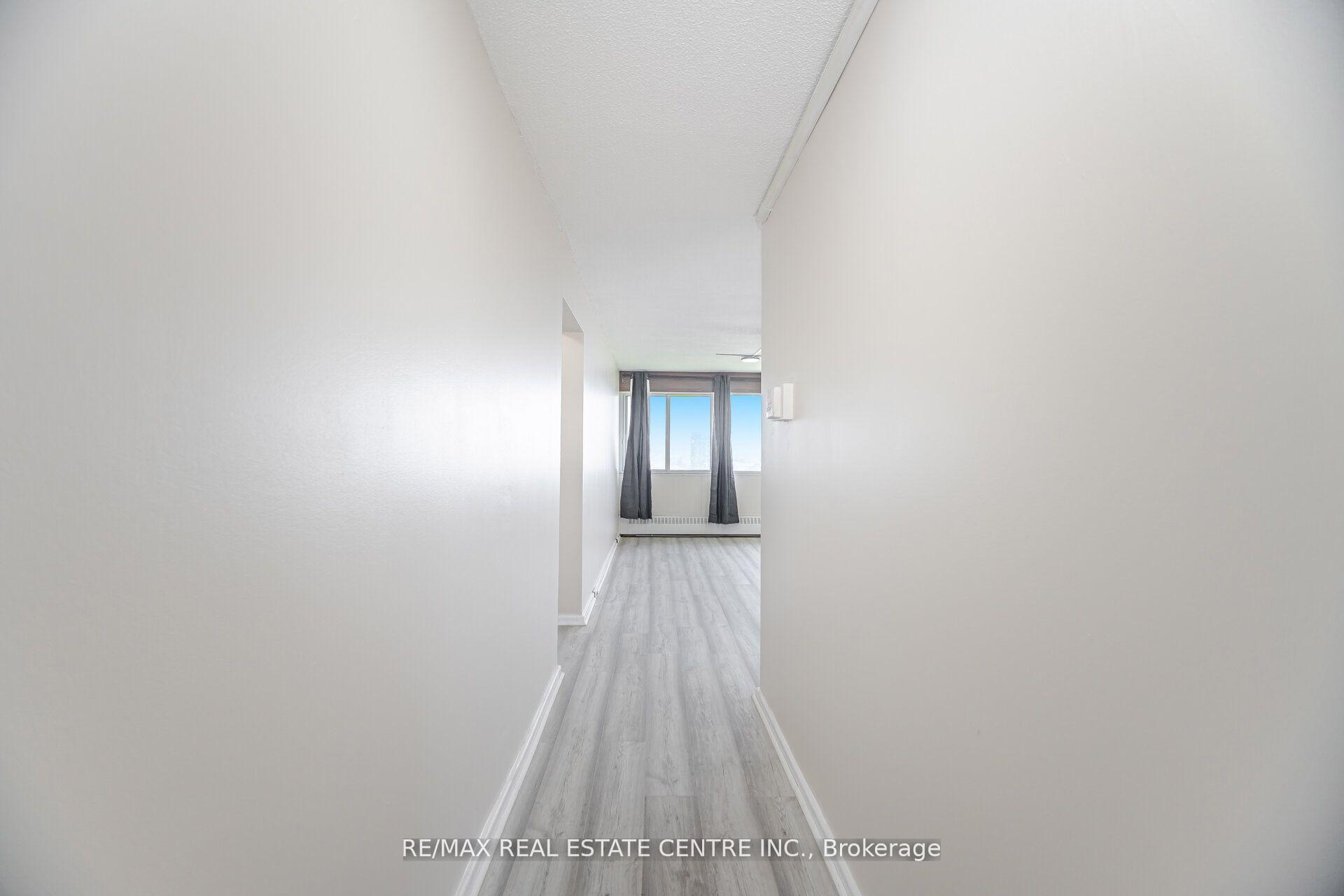 Photo 7 of Unit 2601, 735 Don Mills Road, Toronto, Flemingdon Park — HOMEH