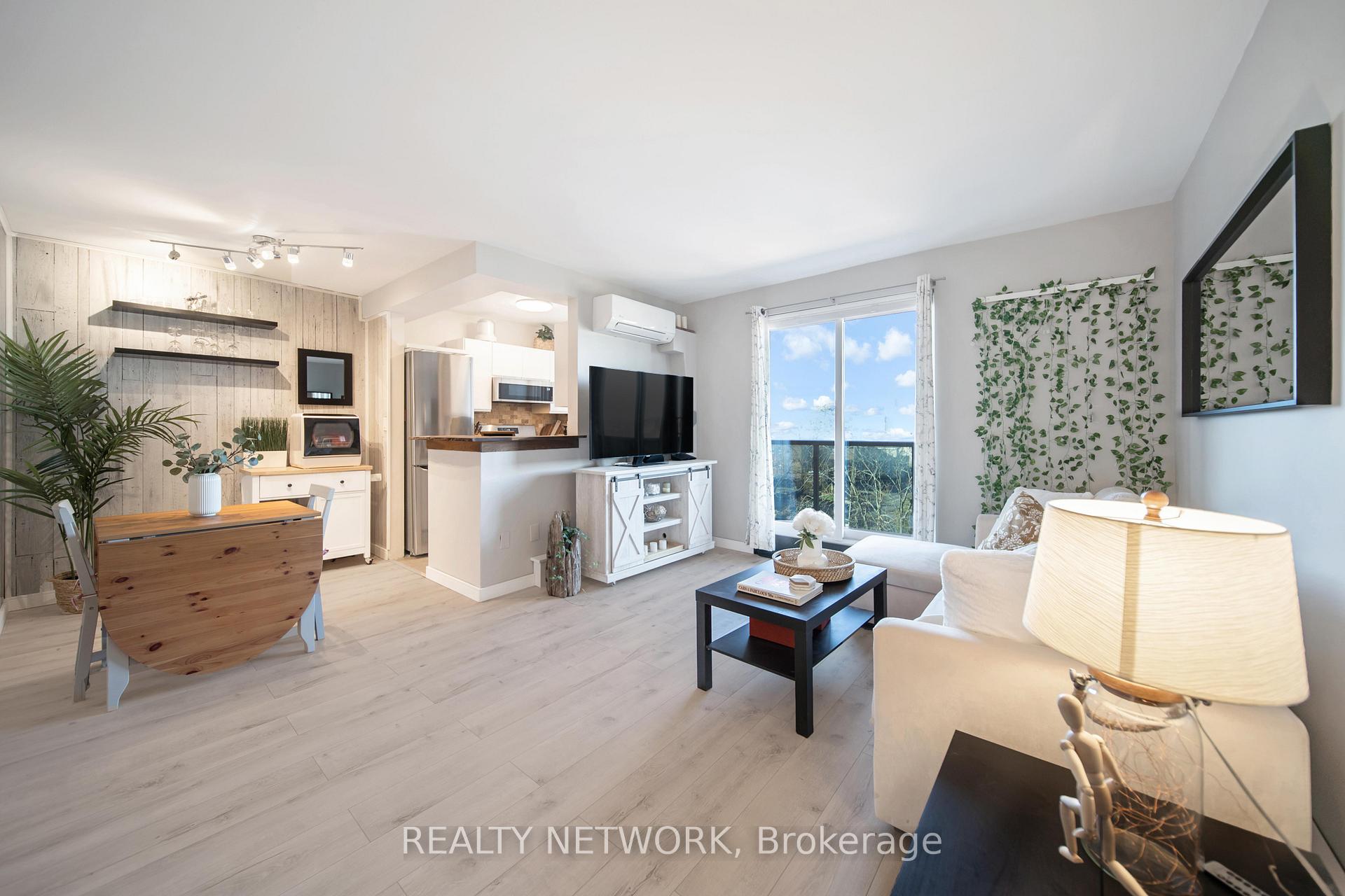 Photo 1 of Unit 53, 2373 King Street E, Hamilton, Glenview — HOMEH