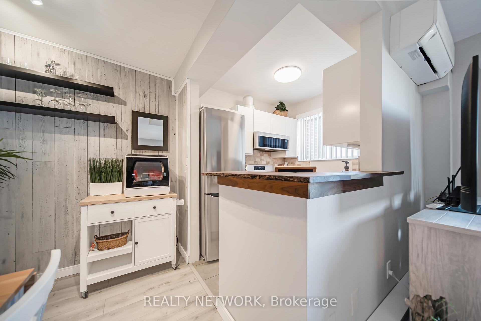 Photo 14 of Unit 53, 2373 King Street E, Hamilton, Glenview — HOMEH