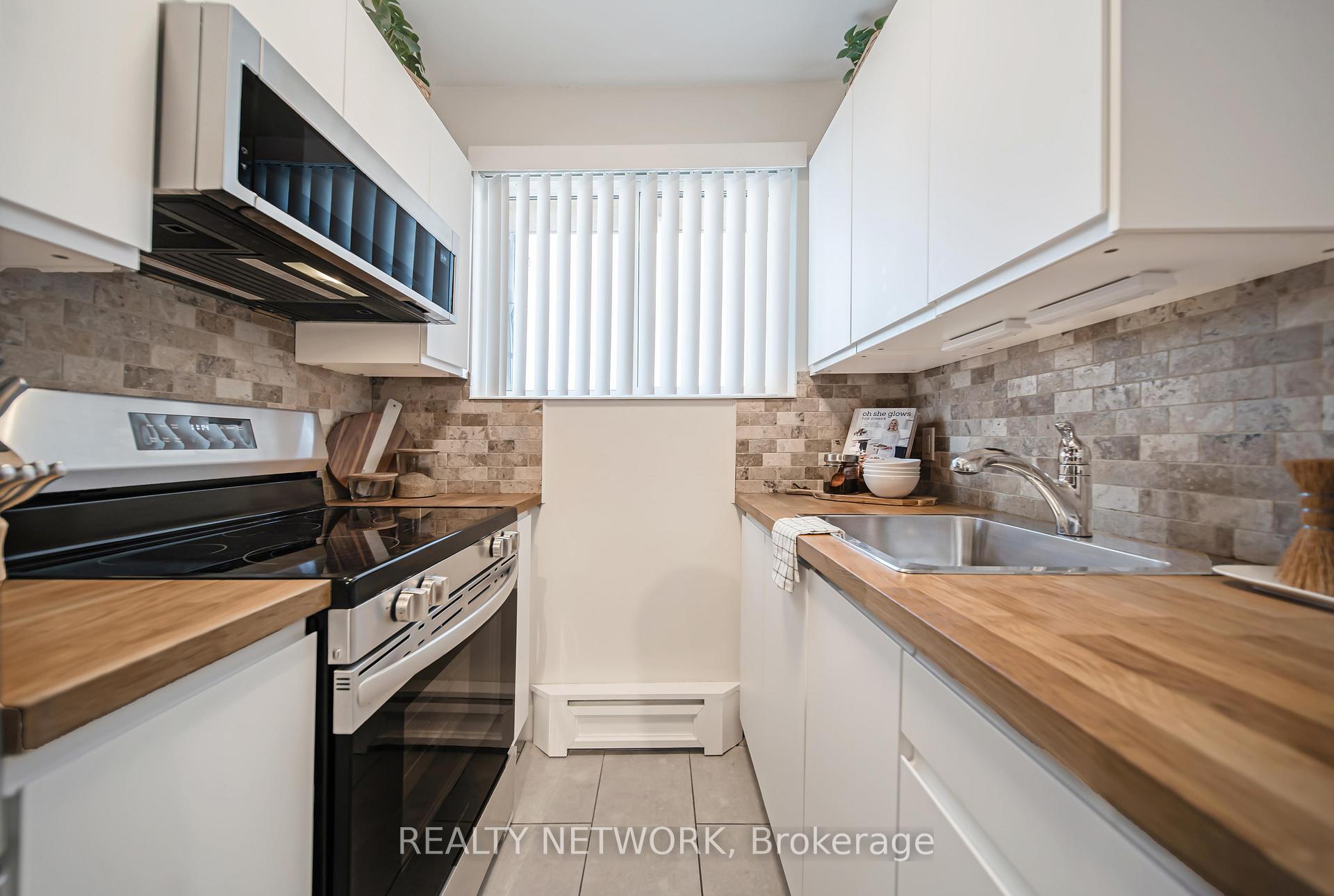 Photo 16 of Unit 53, 2373 King Street E, Hamilton, Glenview — HOMEH