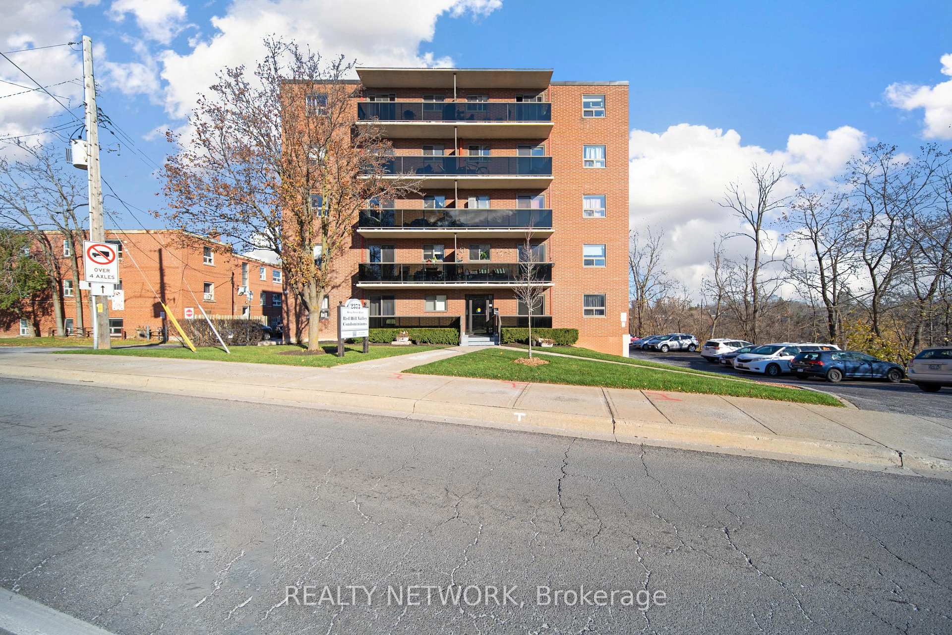 Photo 29 of Unit 53, 2373 King Street E, Hamilton, Glenview — HOMEH