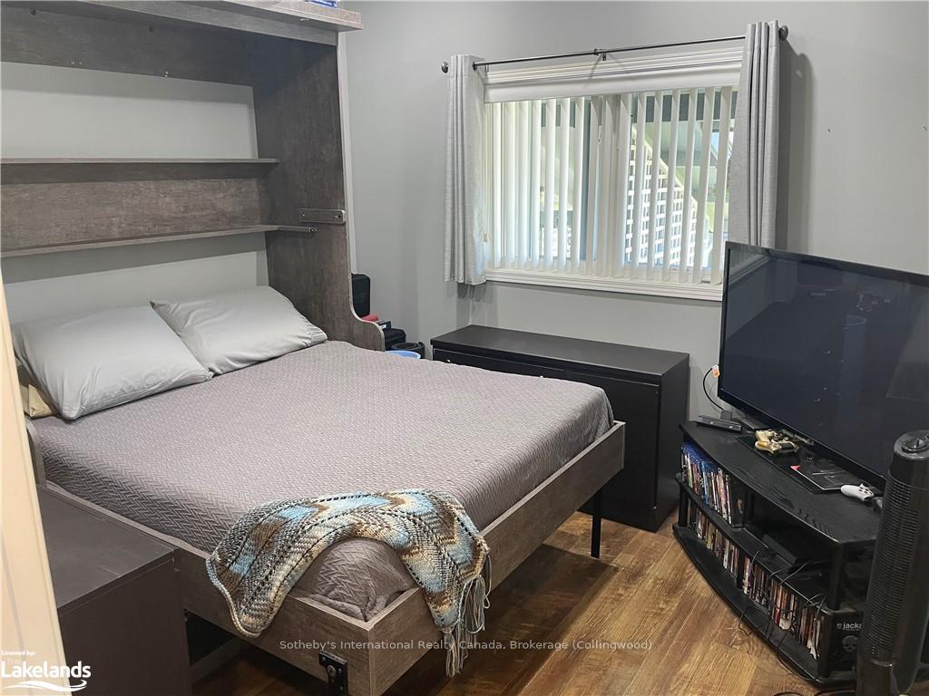 Photo 9 of 681 Johnston Park Avenue, Collingwood — HOMEH