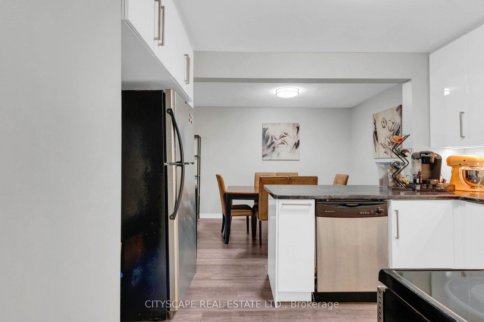 Photo 4 of Unit 310, 500 Westmount Road W, Kitchener — HOMEH