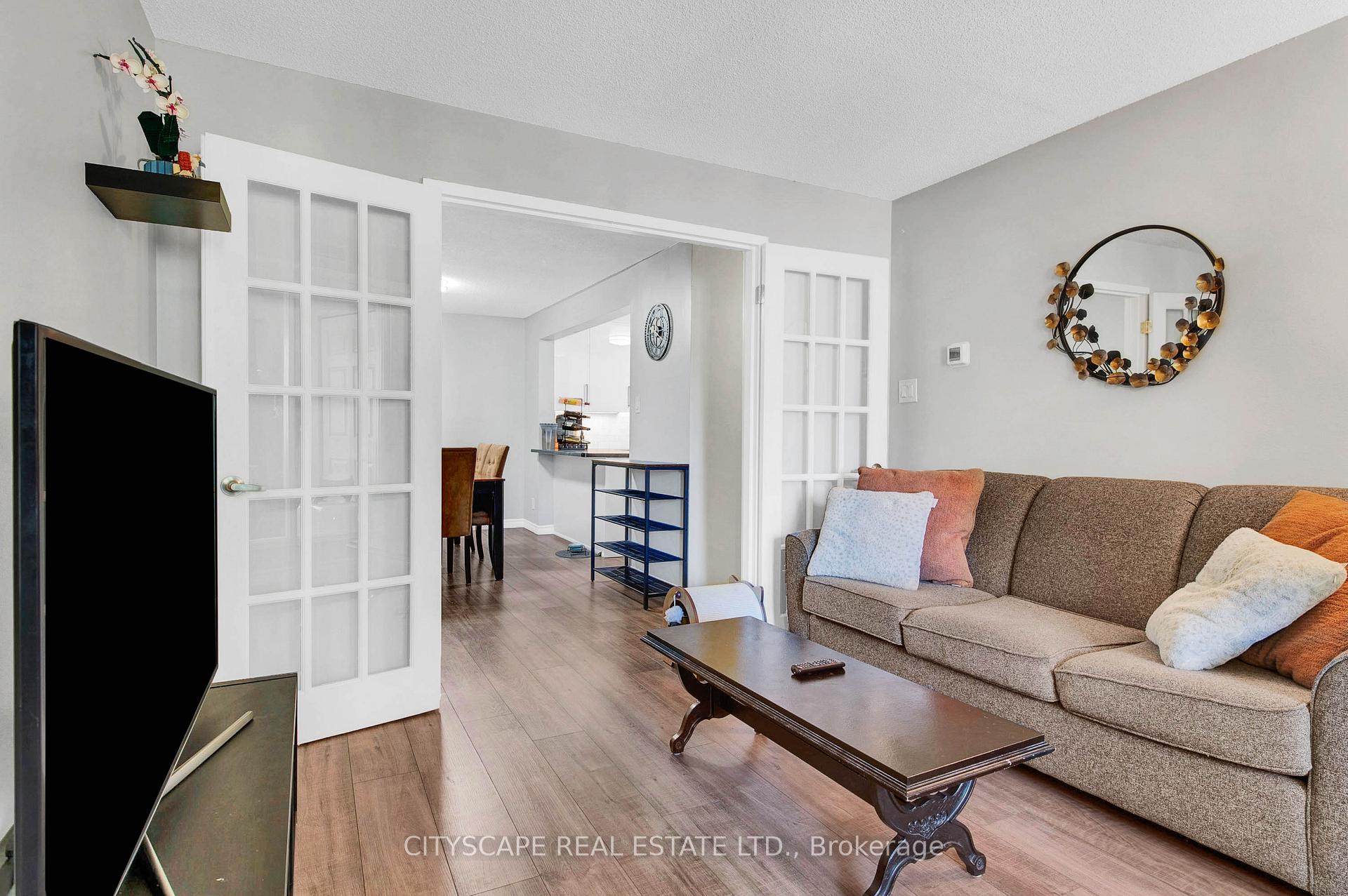 Photo 11 of Unit 310, 500 Westmount Road W, Kitchener — HOMEH