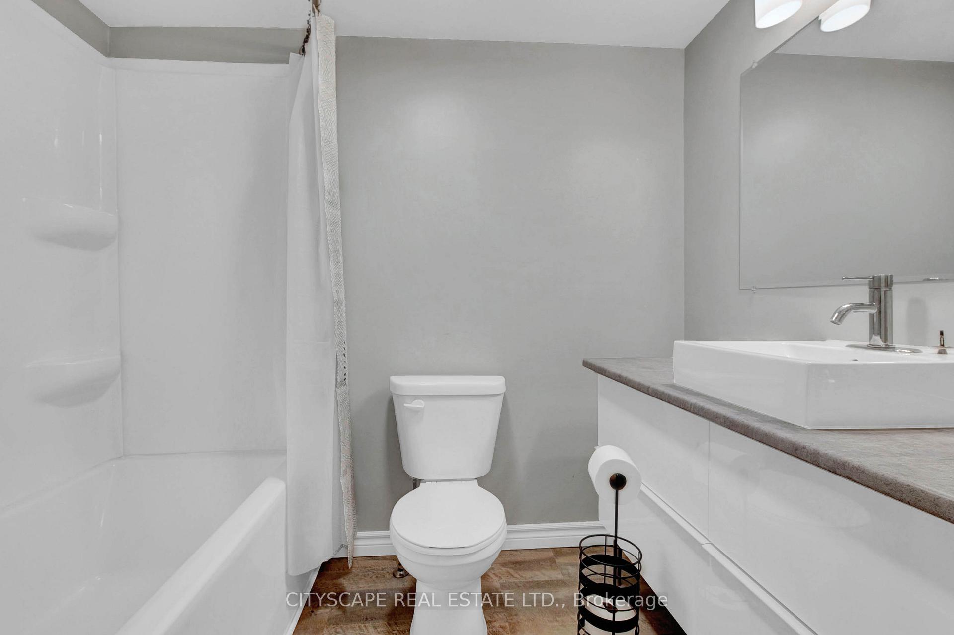 Photo 19 of Unit 310, 500 Westmount Road W, Kitchener — HOMEH