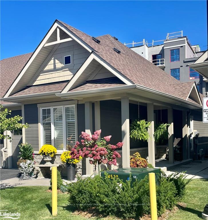Photo 2 of 9 Kari Crescent, Collingwood — HOMEH