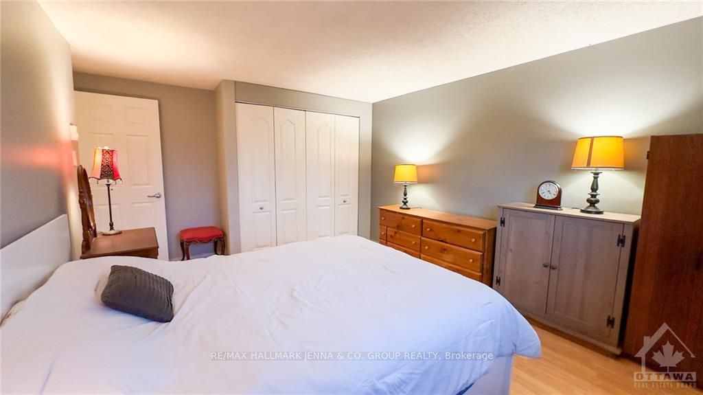 Photo 20 of 2609 Baseline Road, Ottawa, Redwood Park — HOMEH