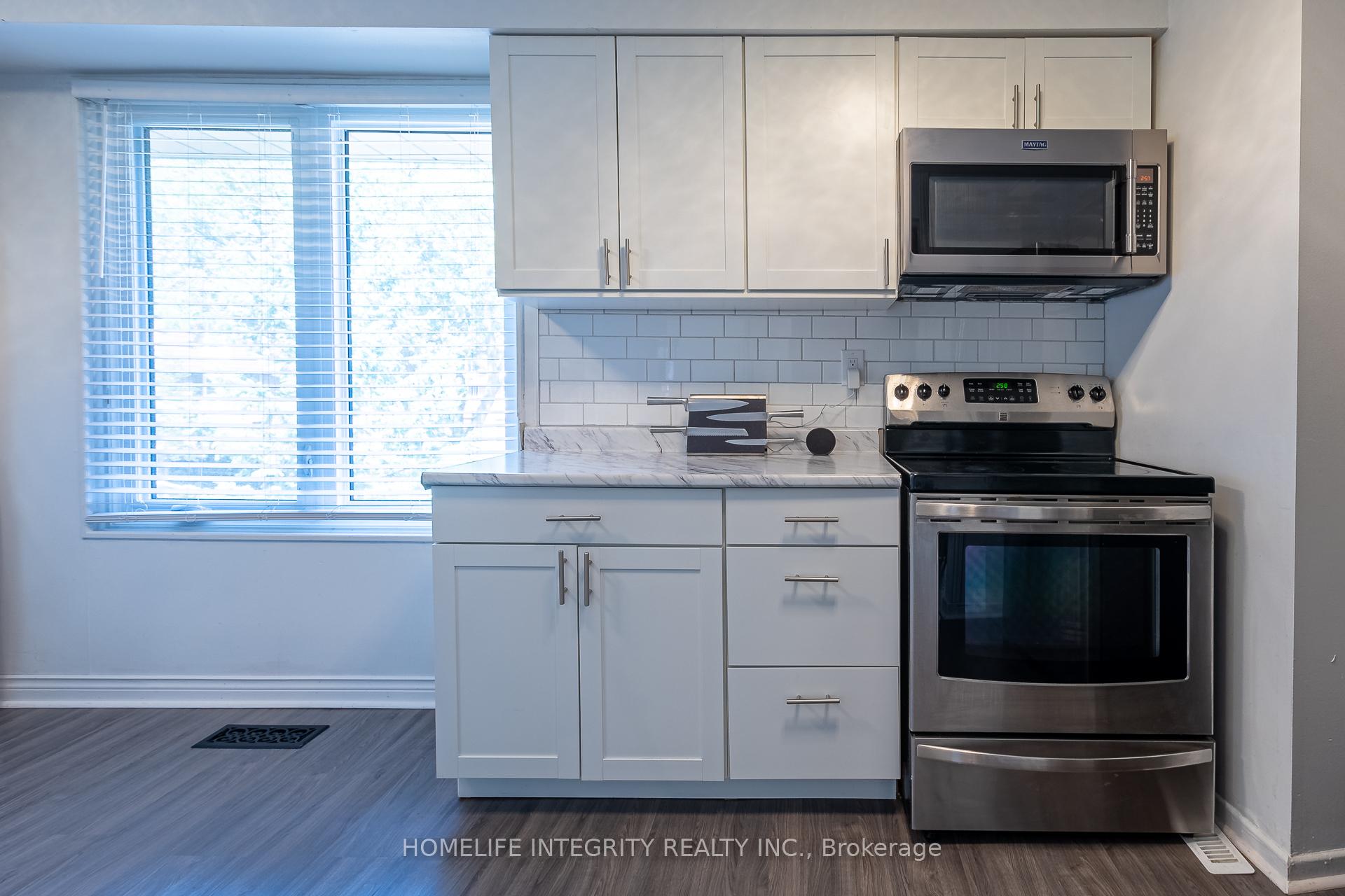 Photo 9 of Unit 17, 246 Tupper Boulevard, New Tecumseth, Alliston — HOMEH